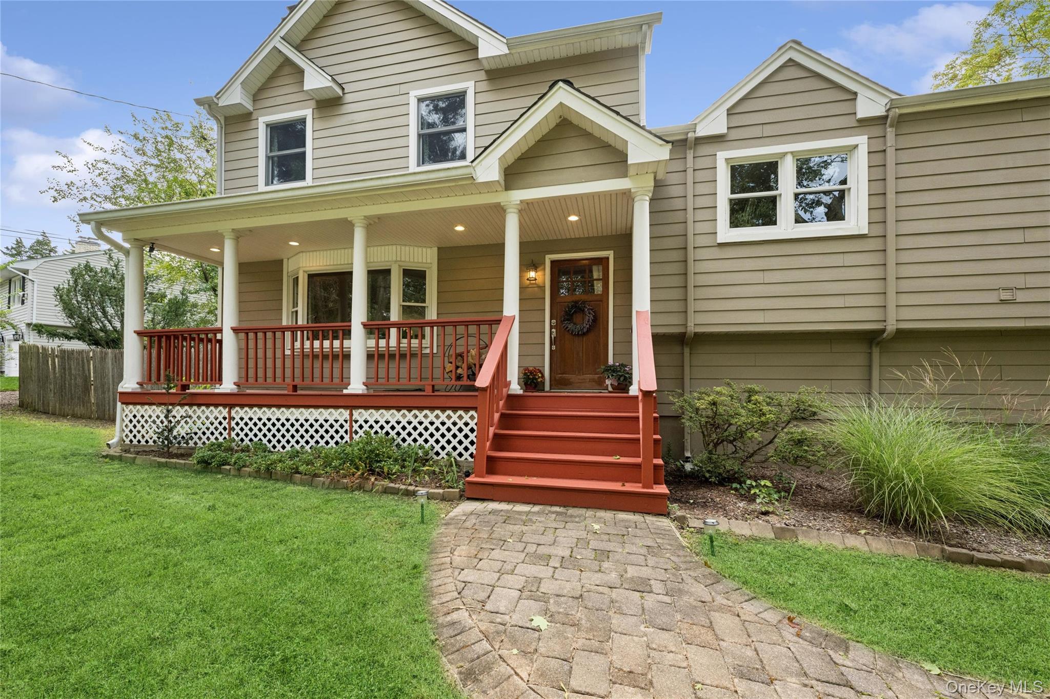2 Rowley Drive Property Photo 1