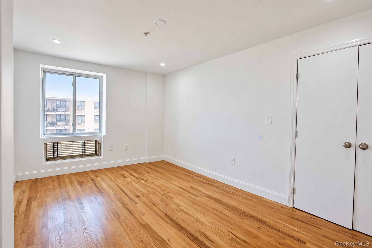 10 Franklin Boulevard 607 Property Photo 14