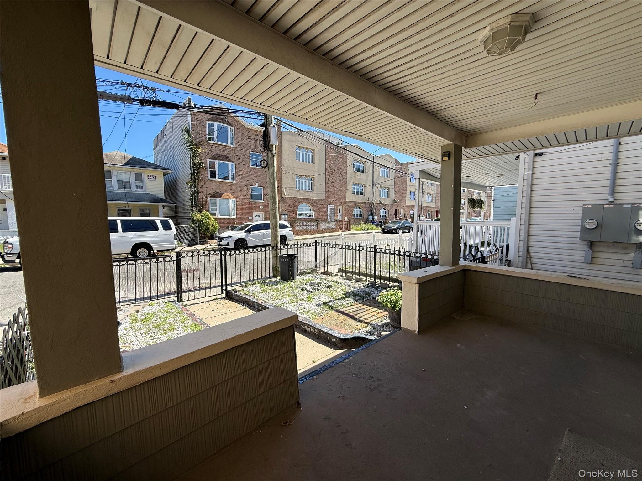 149 Beach 27th Street Property Photo 16