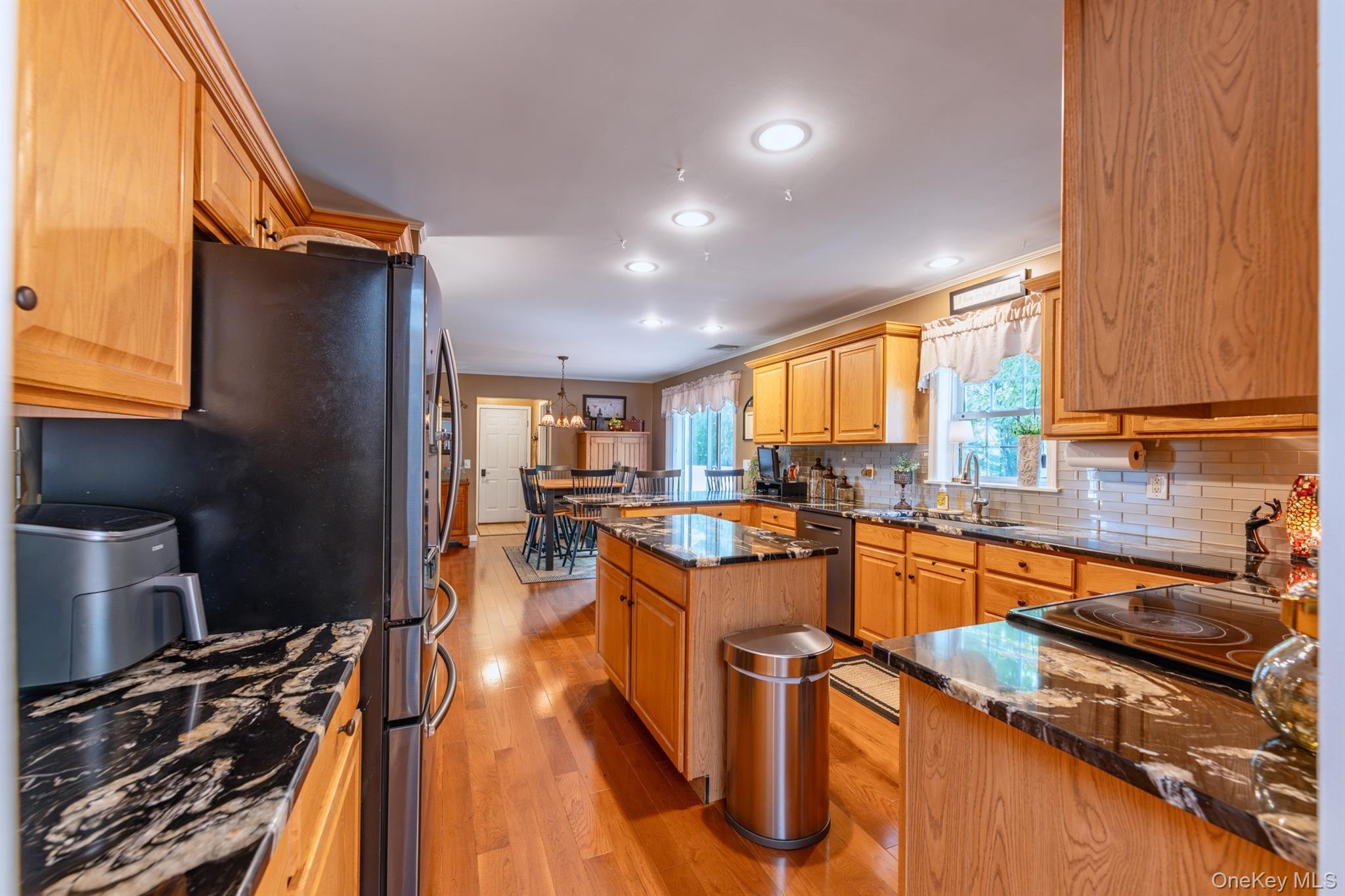 24 Deer Run Road Property Photo 15
