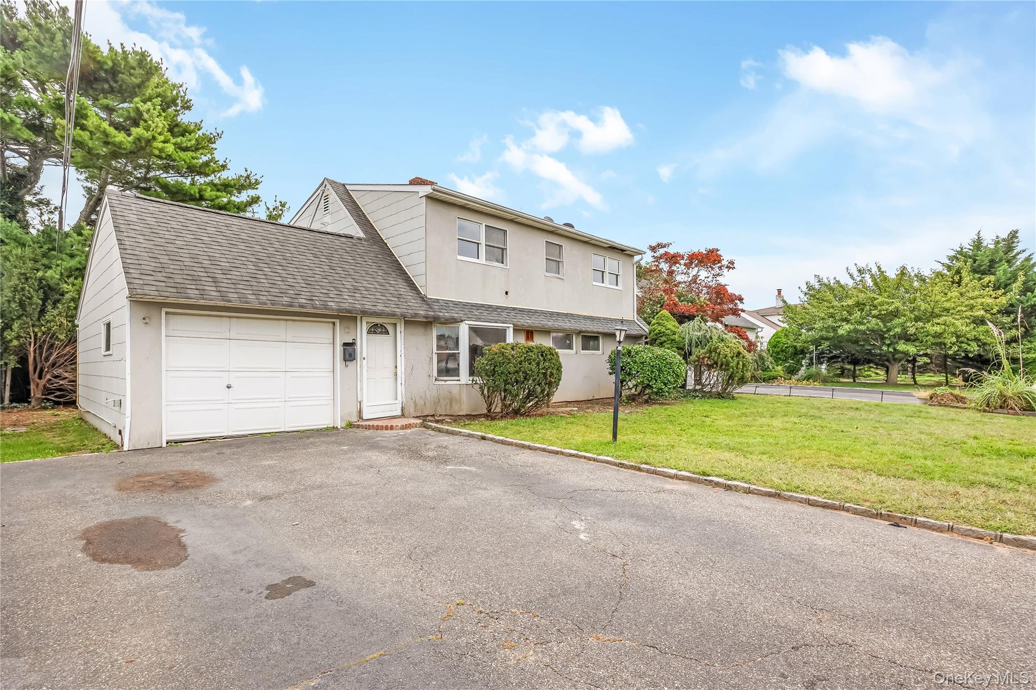 22 Tarry Lane Property Photo 2