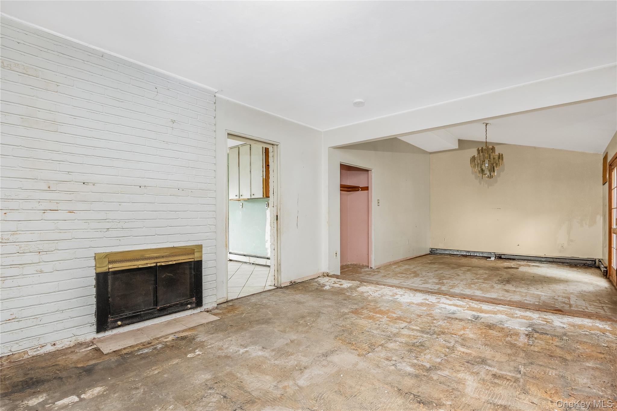 22 Tarry Lane Property Photo 13