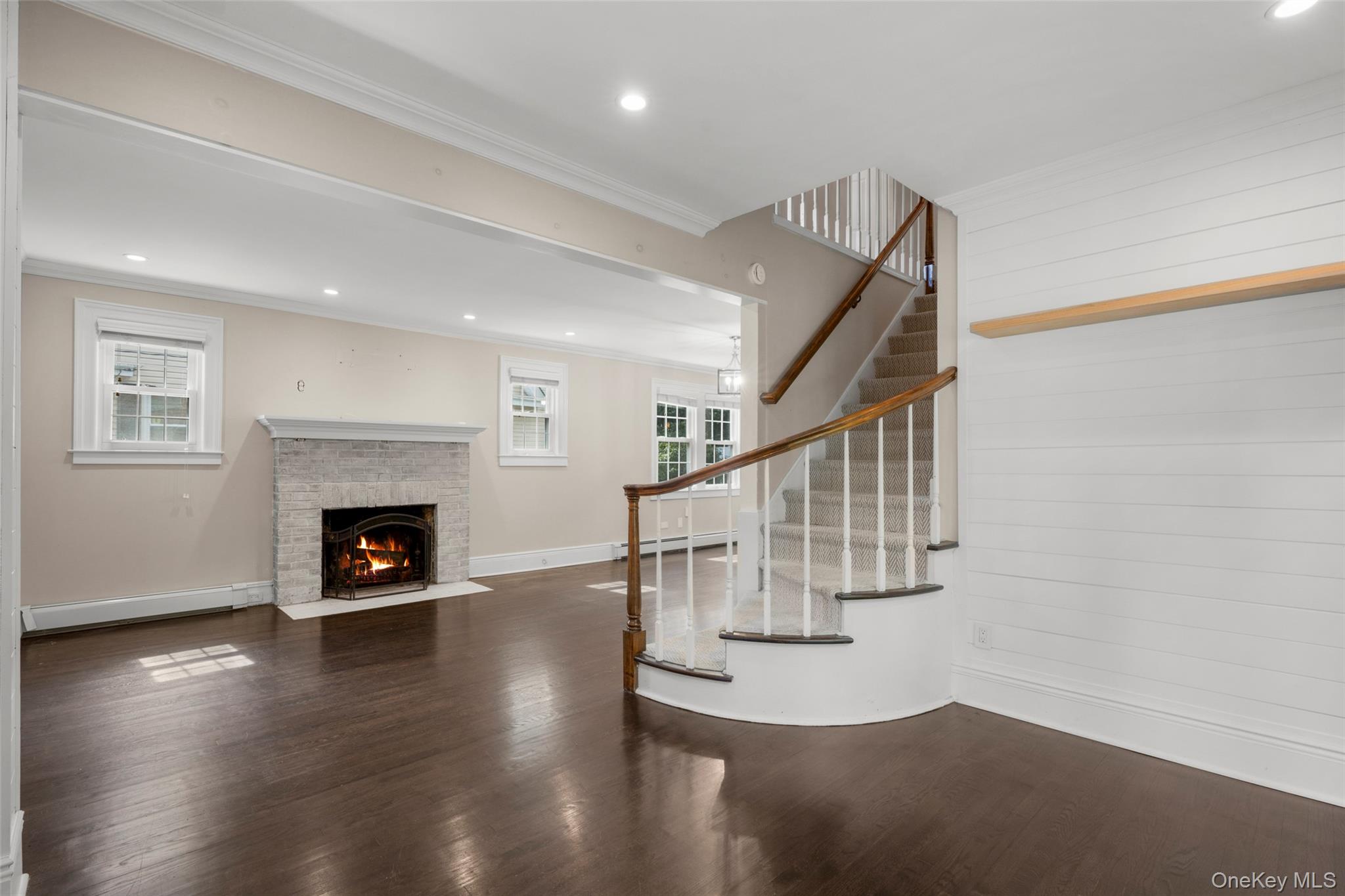 81 Chestnut Avenue Property Photo 4