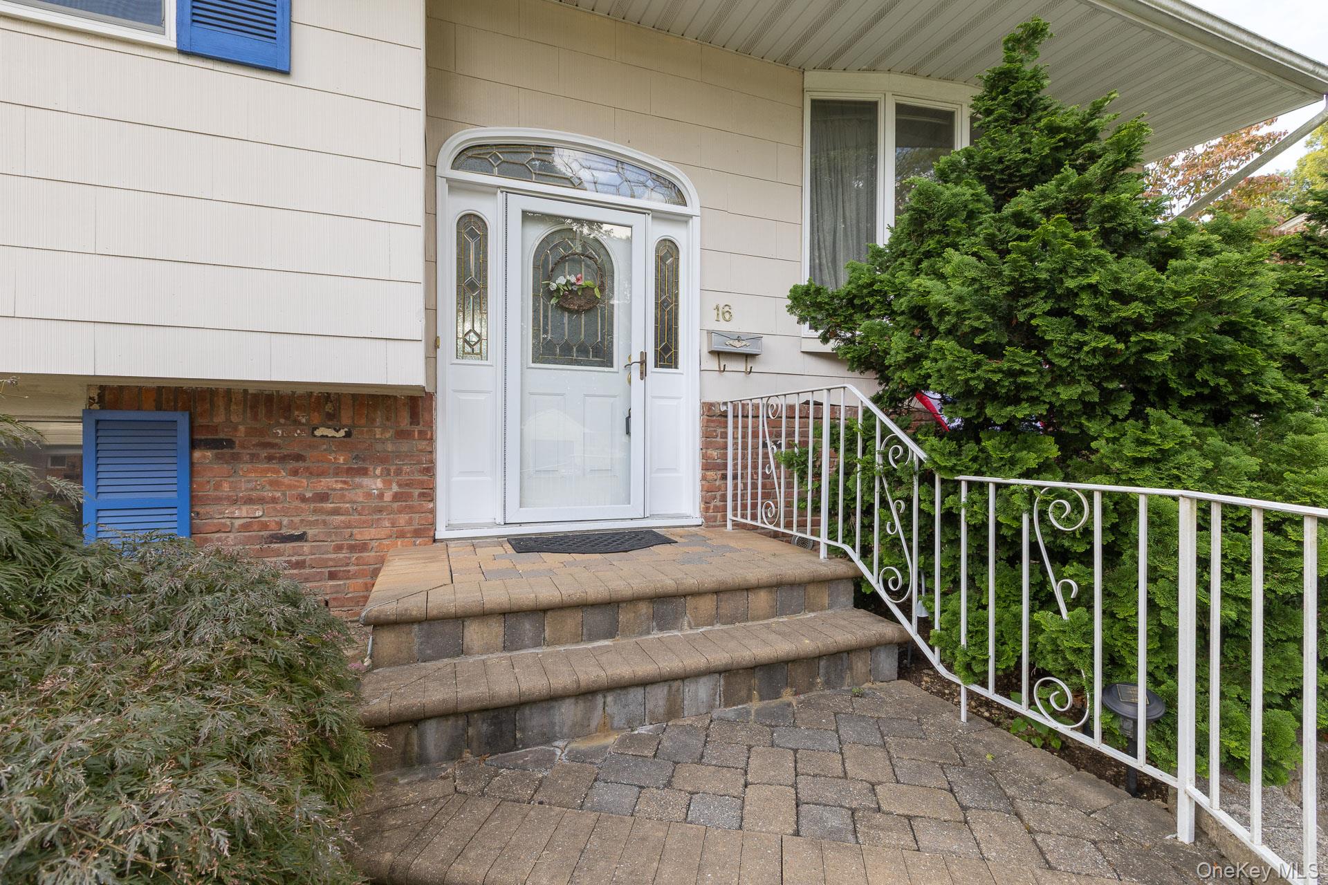 16 Arlington Avenue Property Photo 4