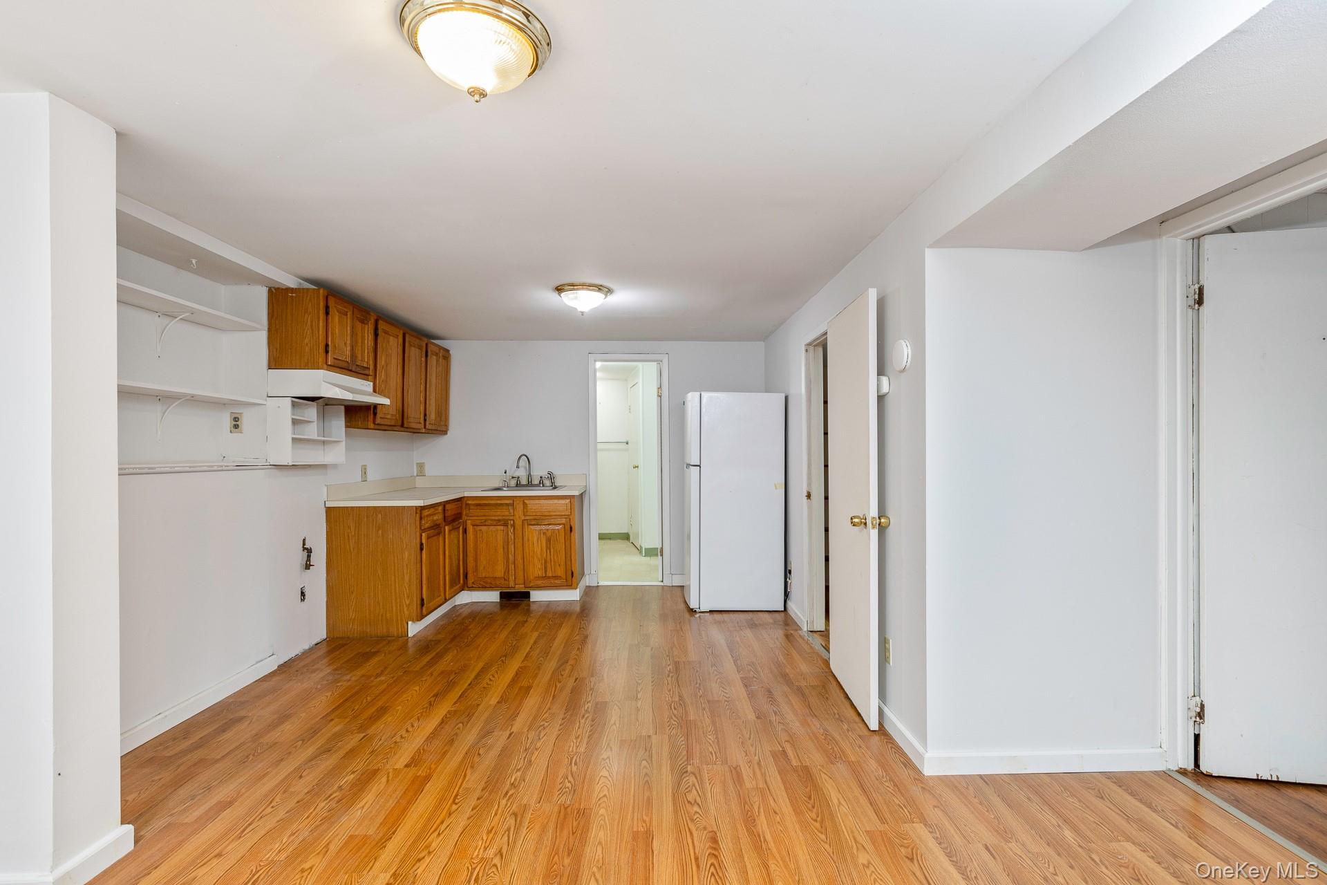 16 Arlington Avenue Property Photo 16