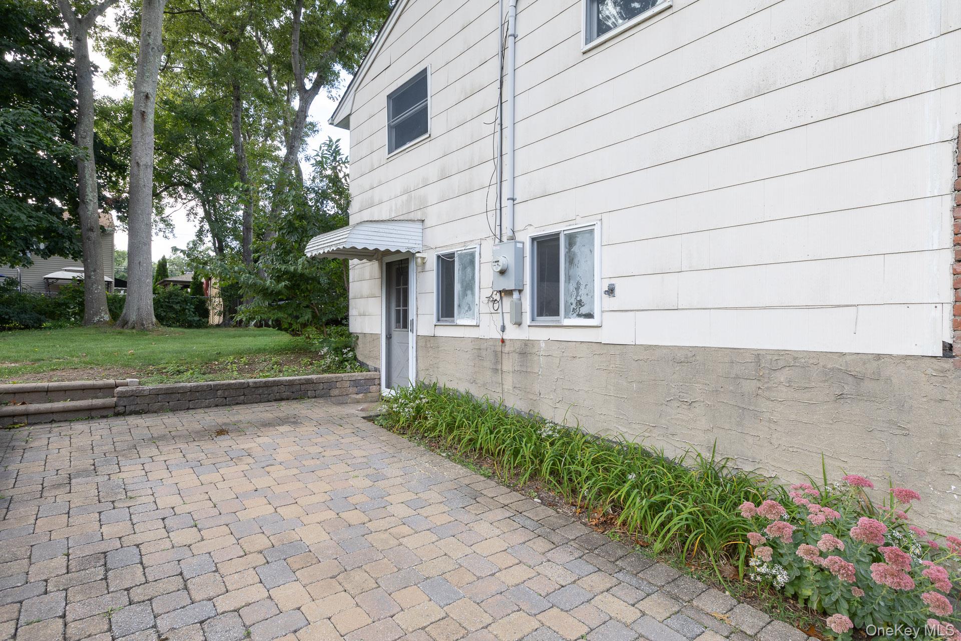 16 Arlington Avenue Property Photo 22