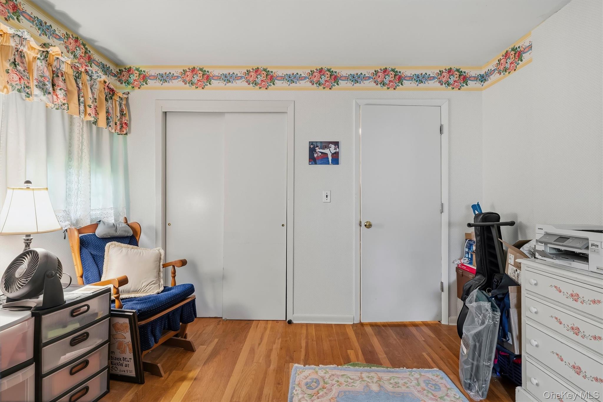 240 Center Street Property Photo 23