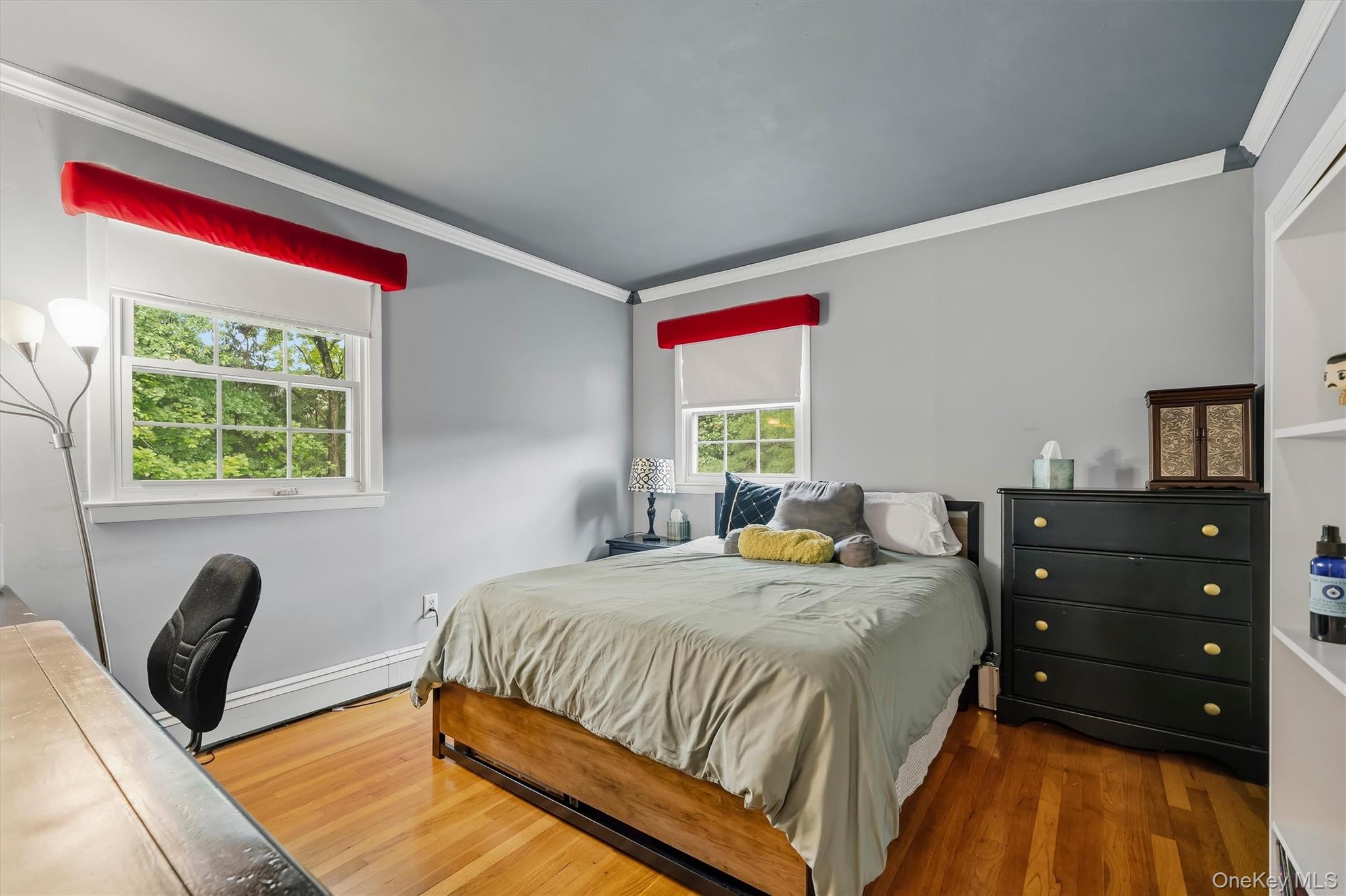 240 Center Street Property Photo 24