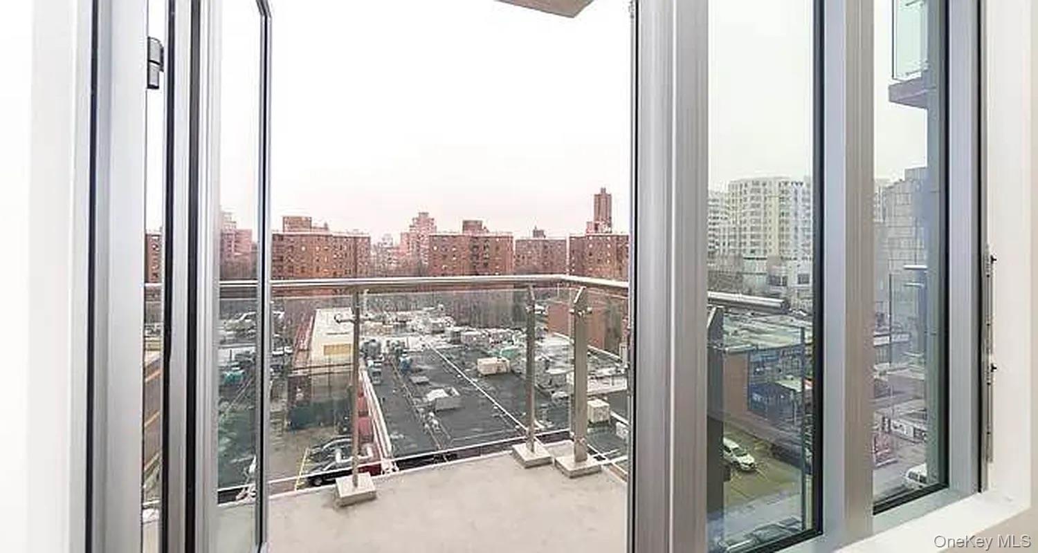 133-27 39th Avenue 6k Property Photo 4