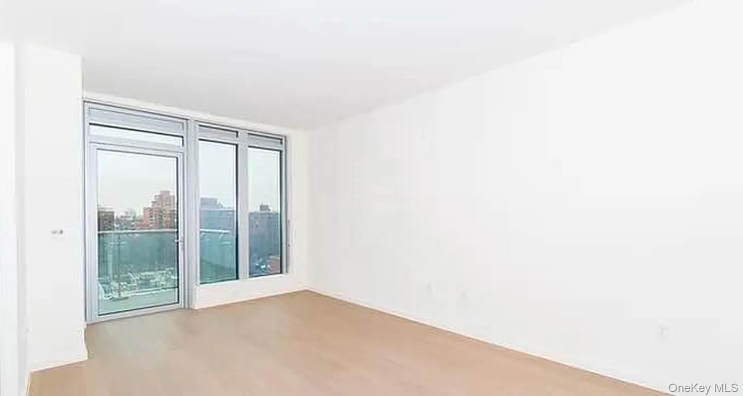 133-27 39th Avenue 6k Property Photo 9