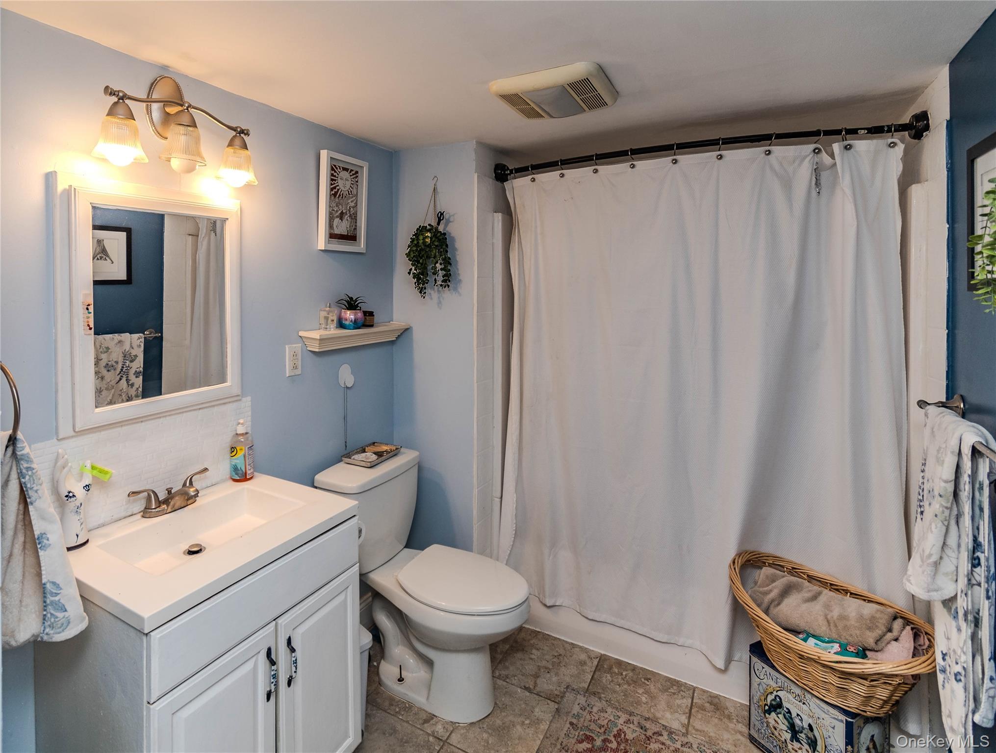 723 Beekman Road 11 Property Photo 14