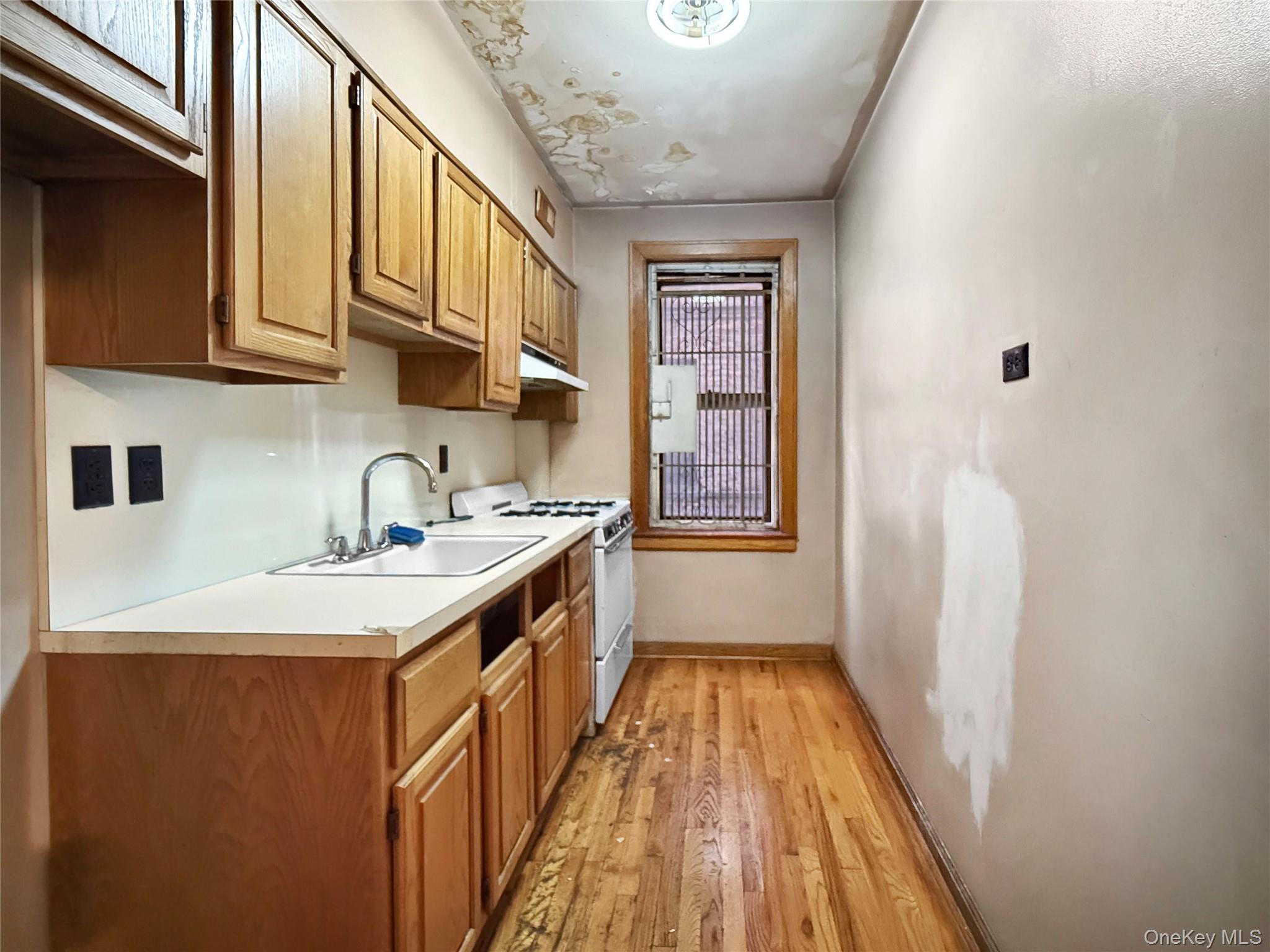 495 E 178th Street 1e Property Photo 14