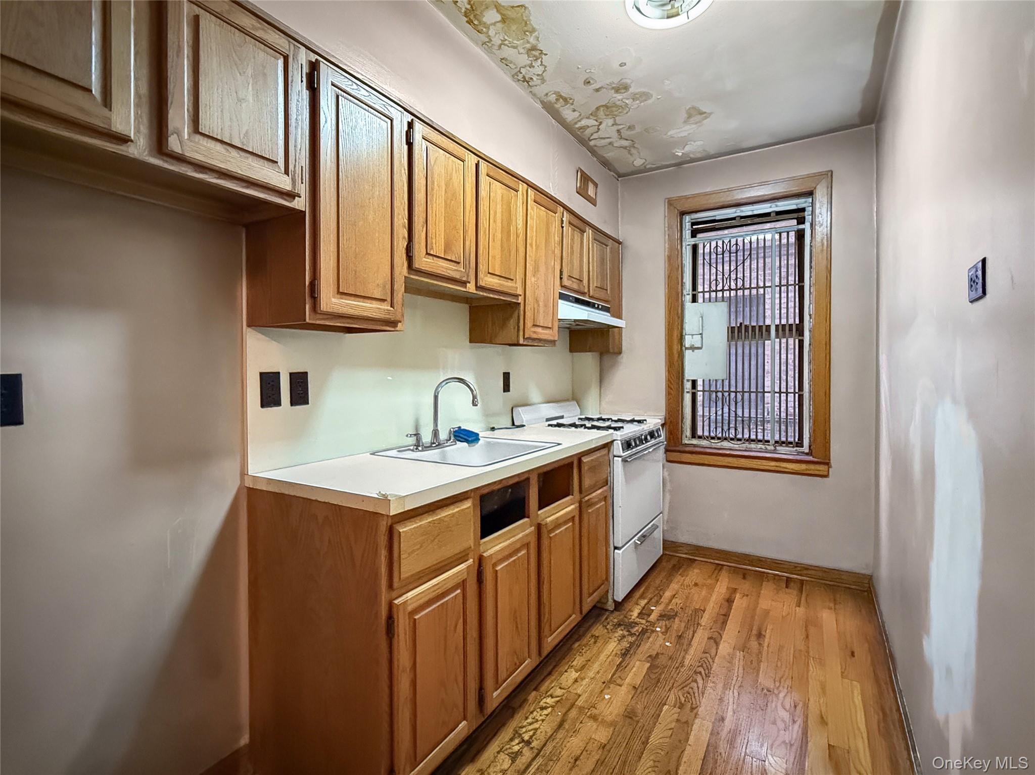 495 E 178th Street 1e Property Photo 15
