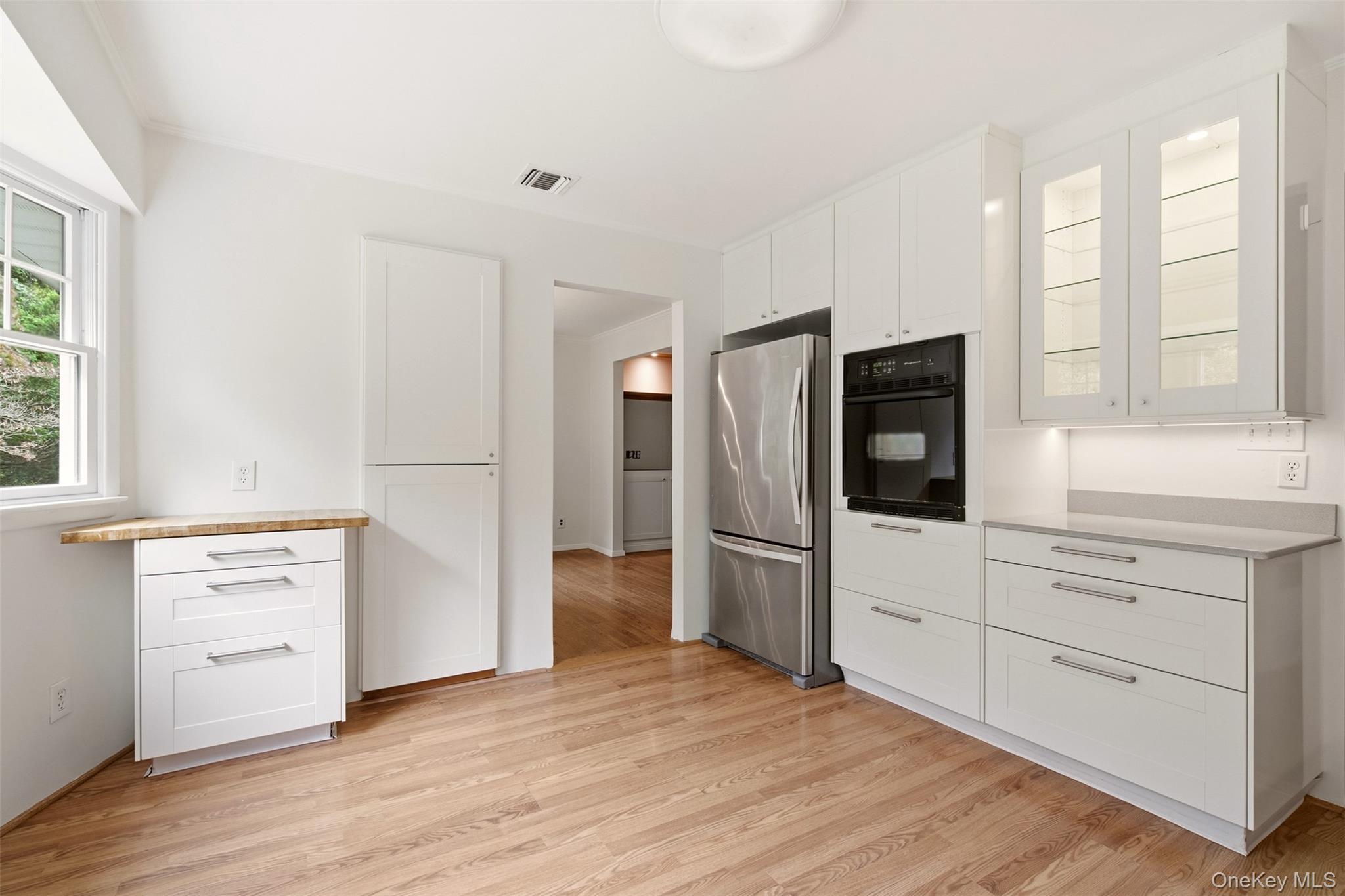 174 Flower Hill Road Property Photo 11