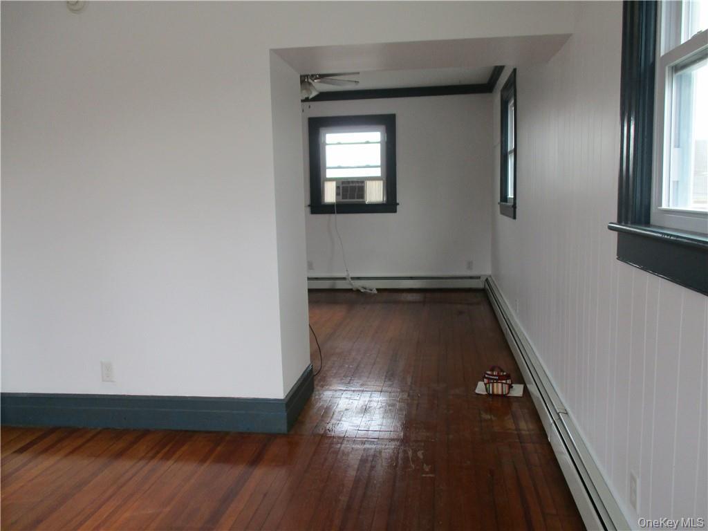 1003 Main Street Property Photo 6