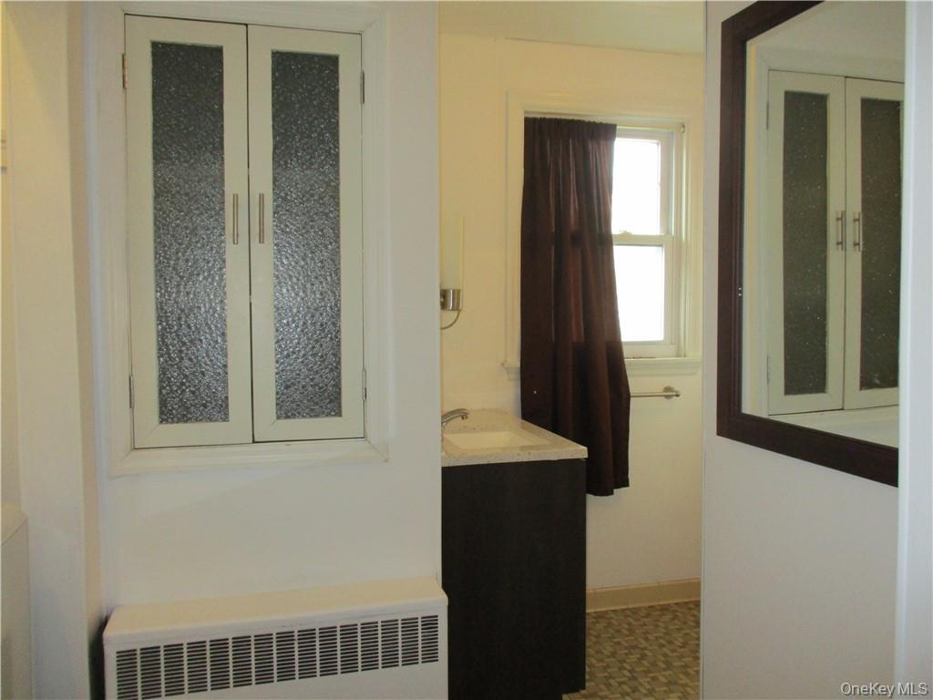 1003 Main Street Property Photo 15