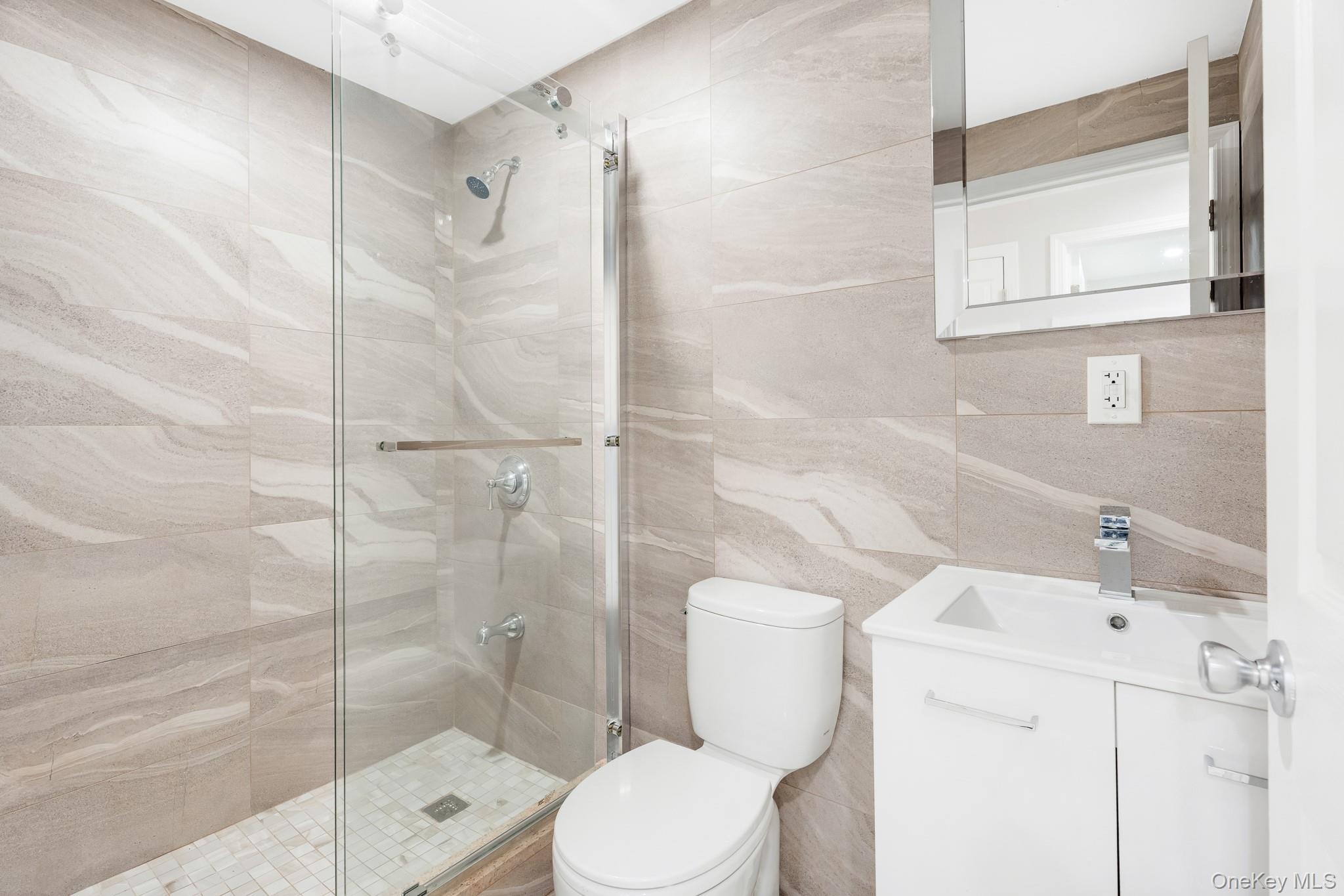 147-48 76th Road Property Photo 16