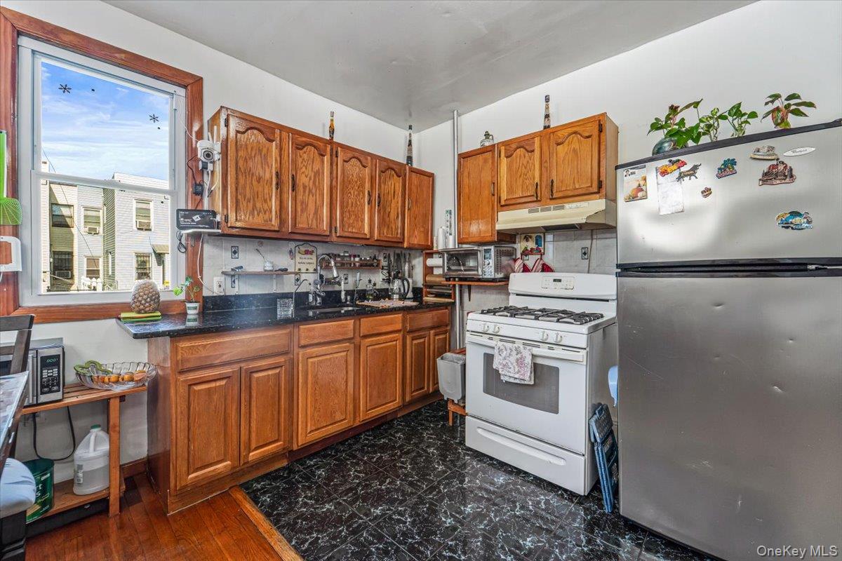 2507 Humphreys Street Property Photo 4