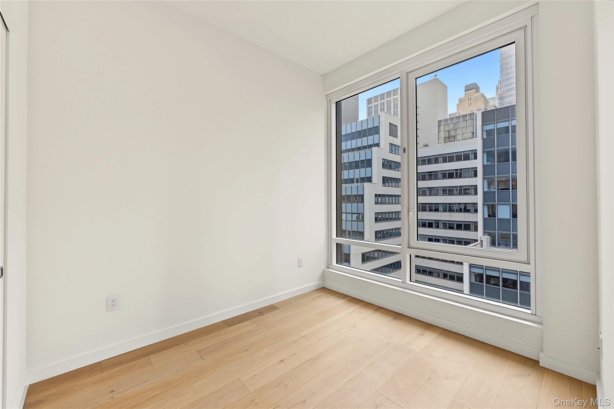 135 E 47th Street 18g Property Photo 13