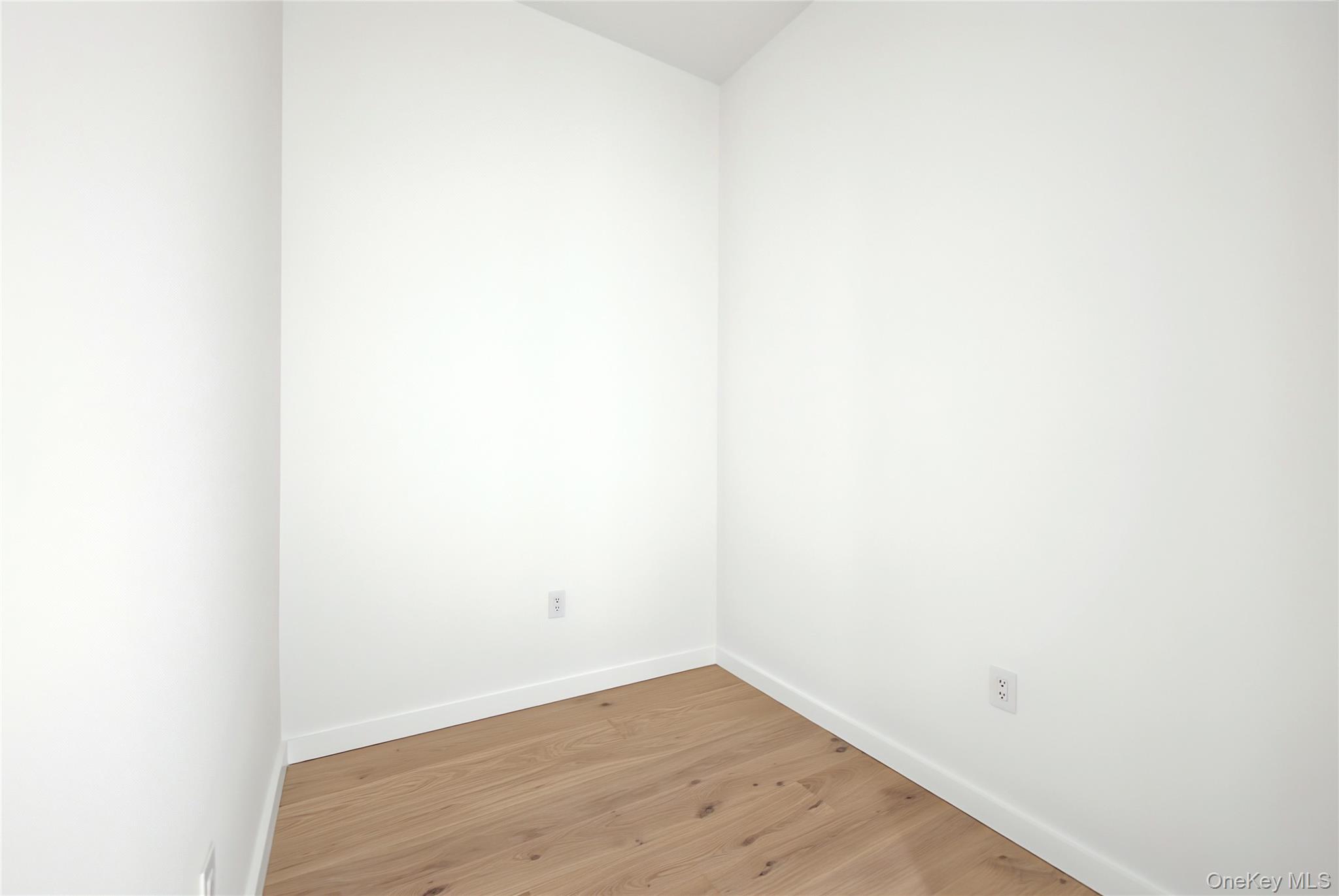 135 E 47th Street 18g Property Photo 16