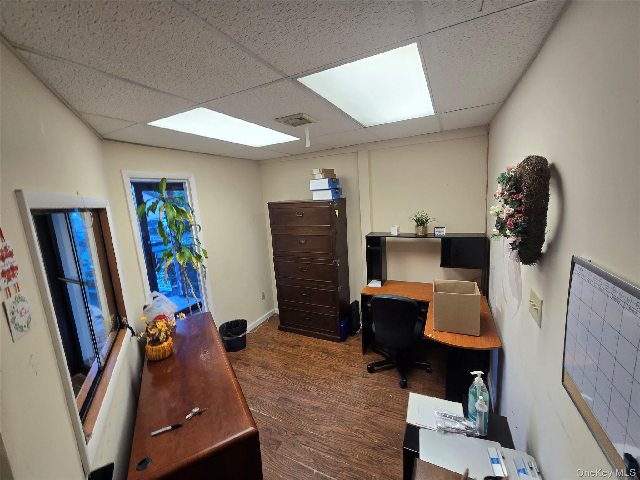 410 Gidney Avenue Property Photo 4