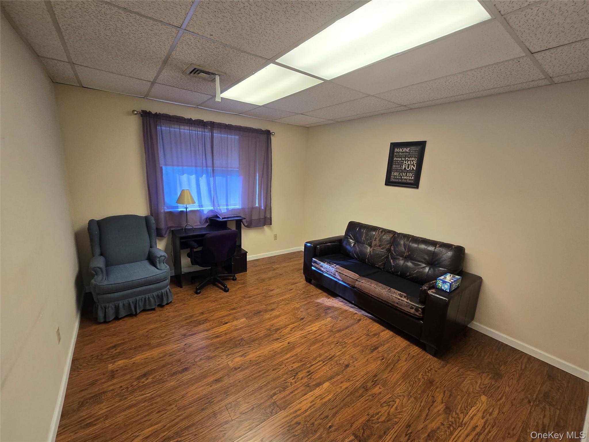 410 Gidney Avenue Property Photo 8