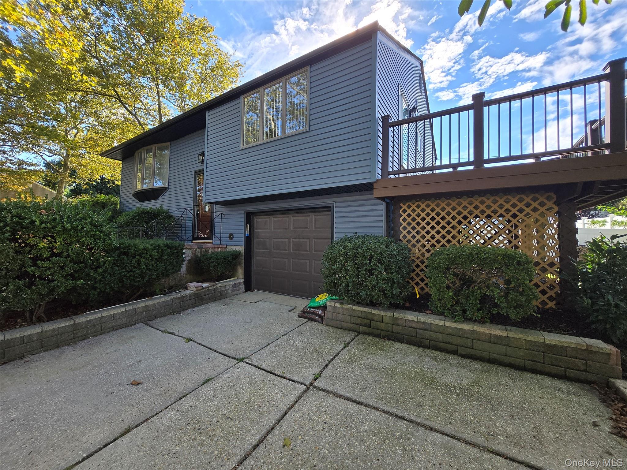 25 Ripley Drive Property Photo 2