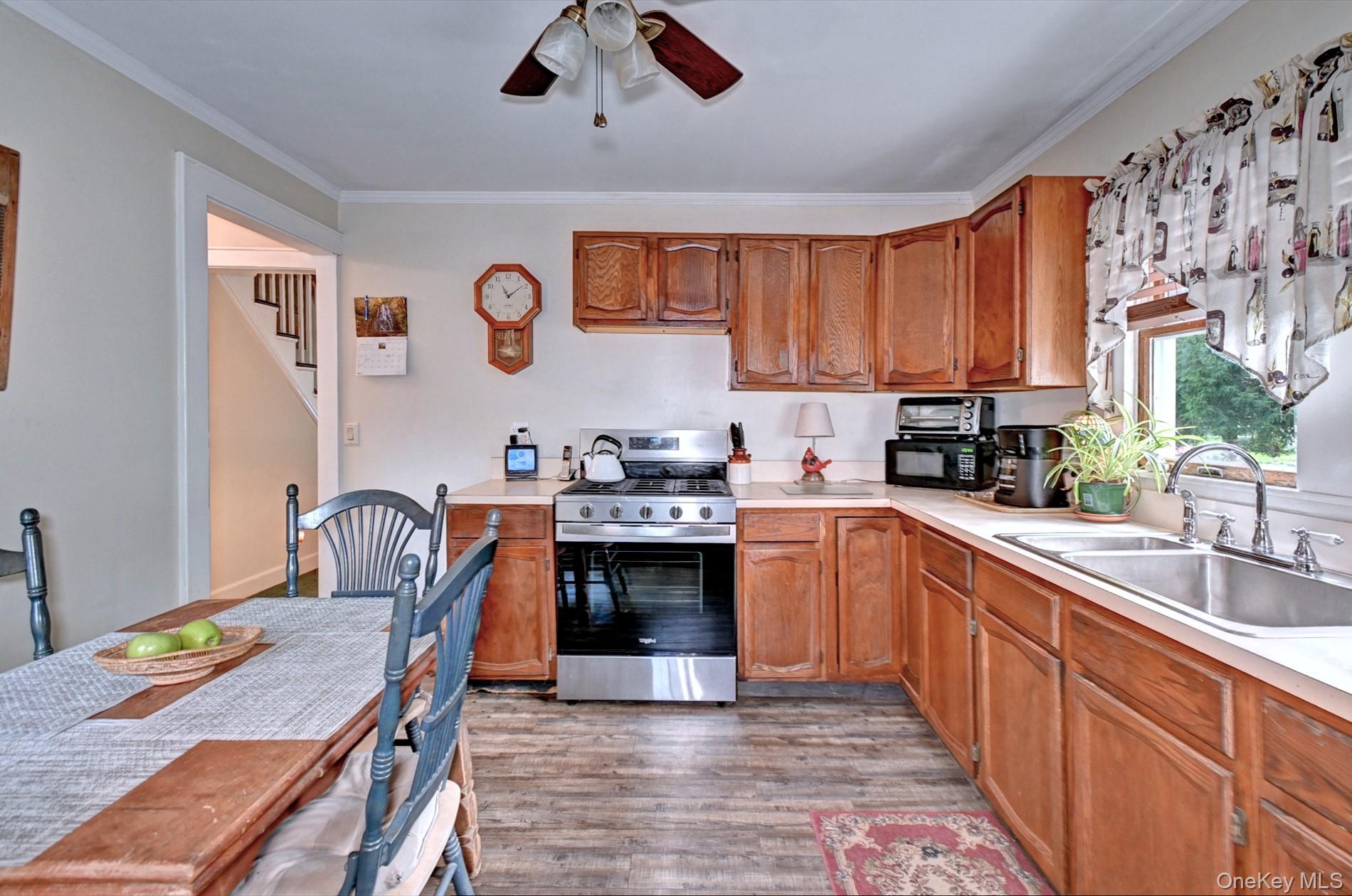240 Washington Avenue Property Photo 10