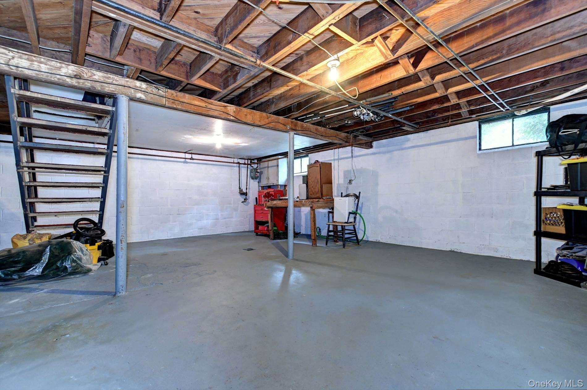 240 Washington Avenue Property Photo 30