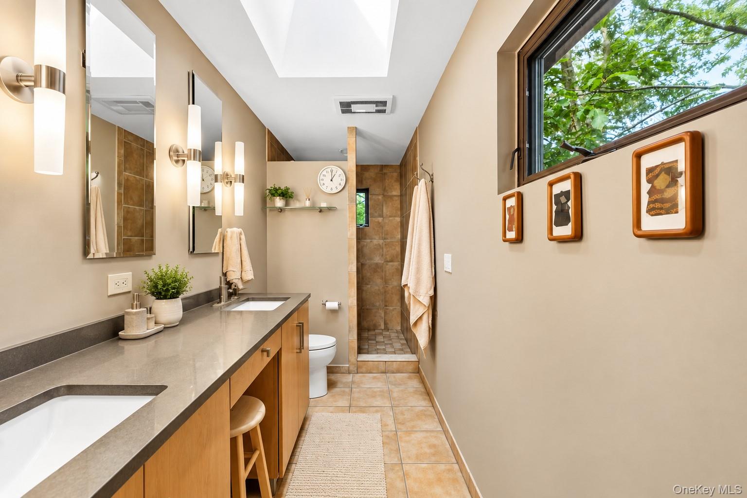15 Springwood Way Property Photo 6