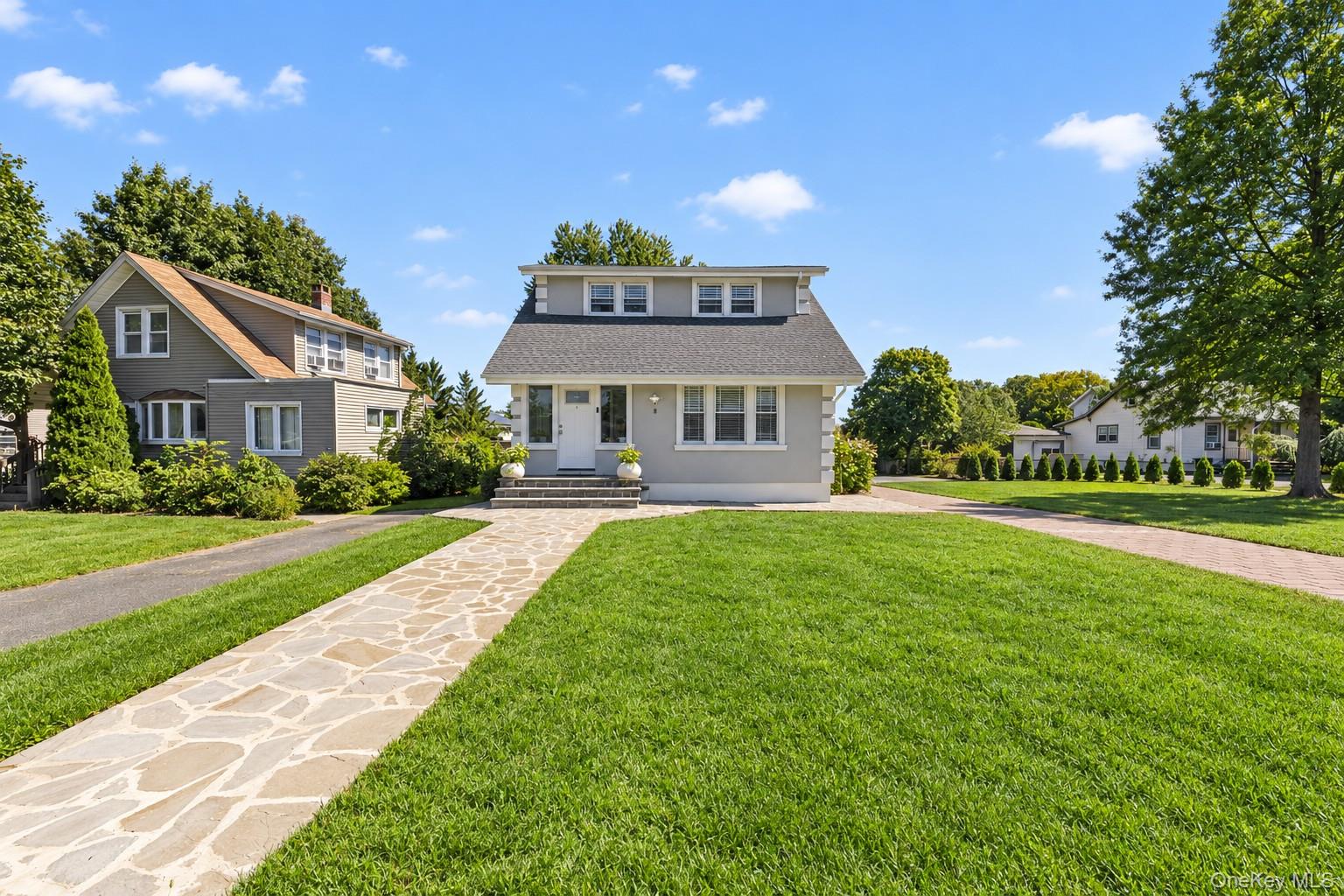 8 Highview Avenue Property Photo 2