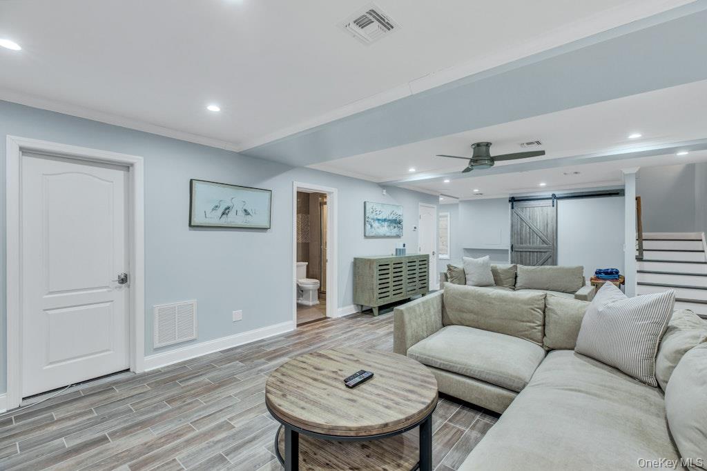 300 Fiddler Lane Property Photo 25