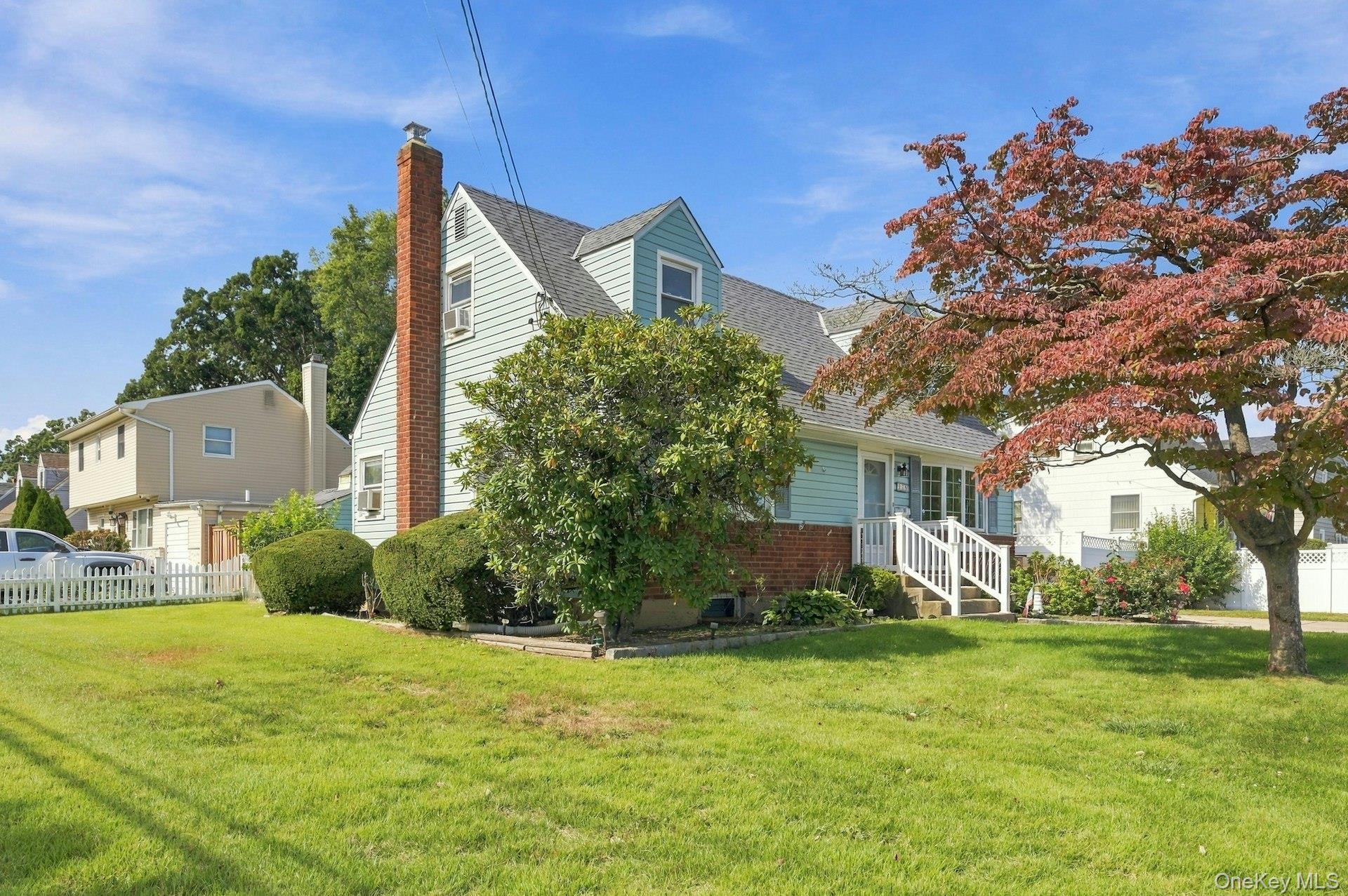 375 Catskill Avenue Property Photo 3