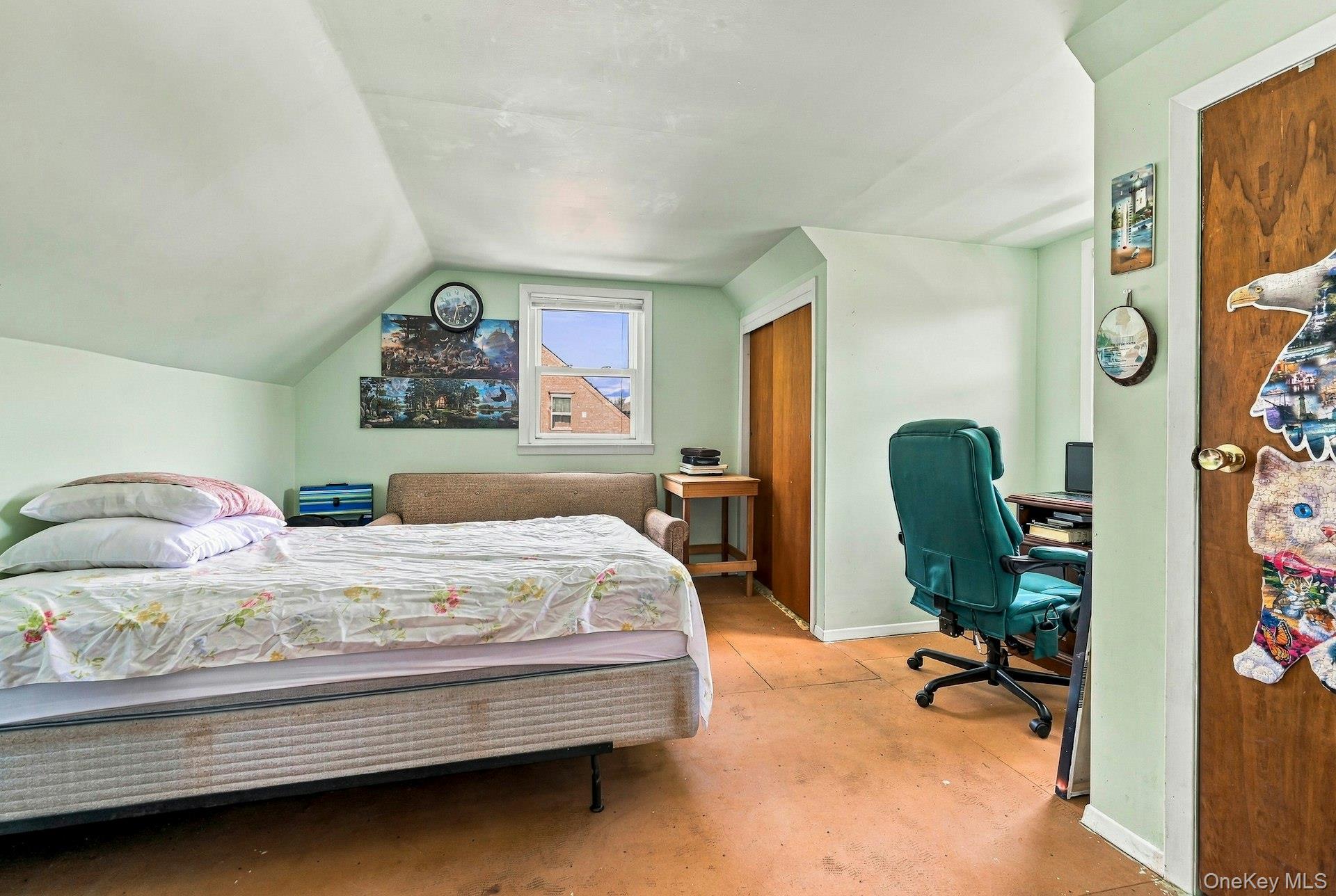 375 Catskill Avenue Property Photo 27