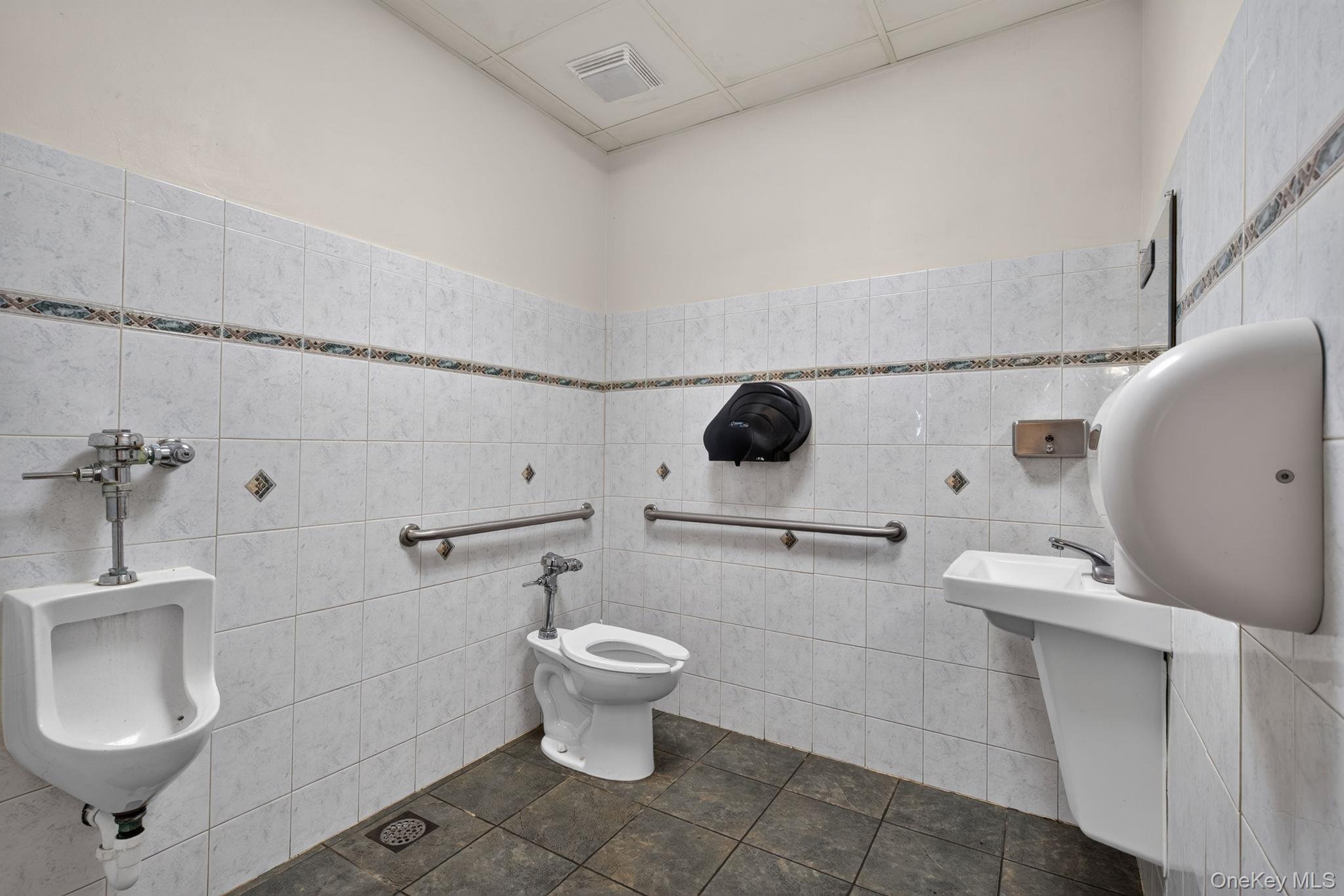 33 Orange Avenue Property Photo 20