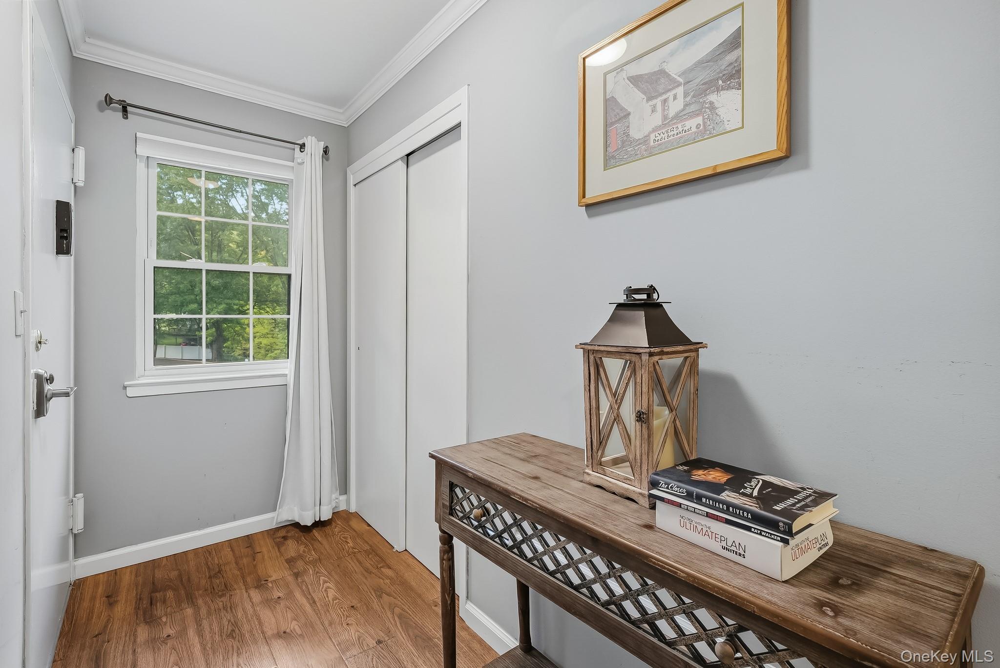 446 Somerset Drive L Property Photo 4
