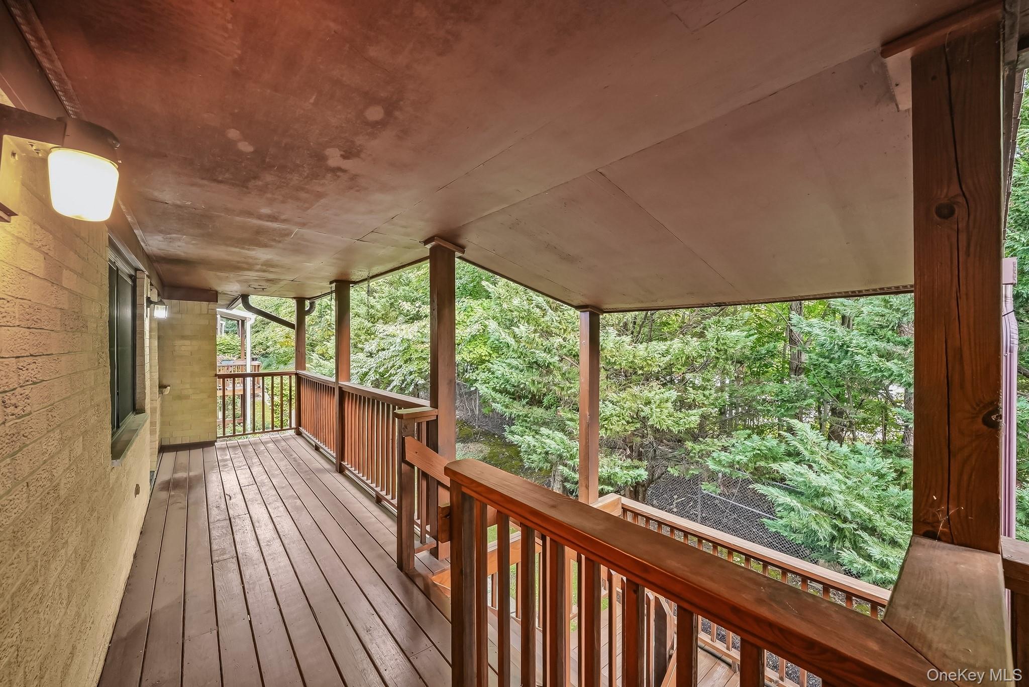 446 Somerset Drive L Property Photo 36