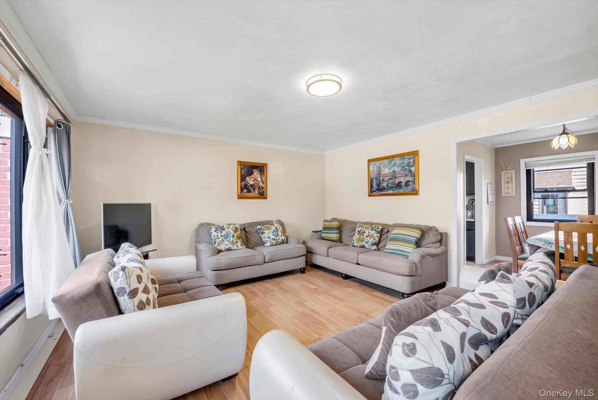 65 Clearstream Avenue Property Photo 3