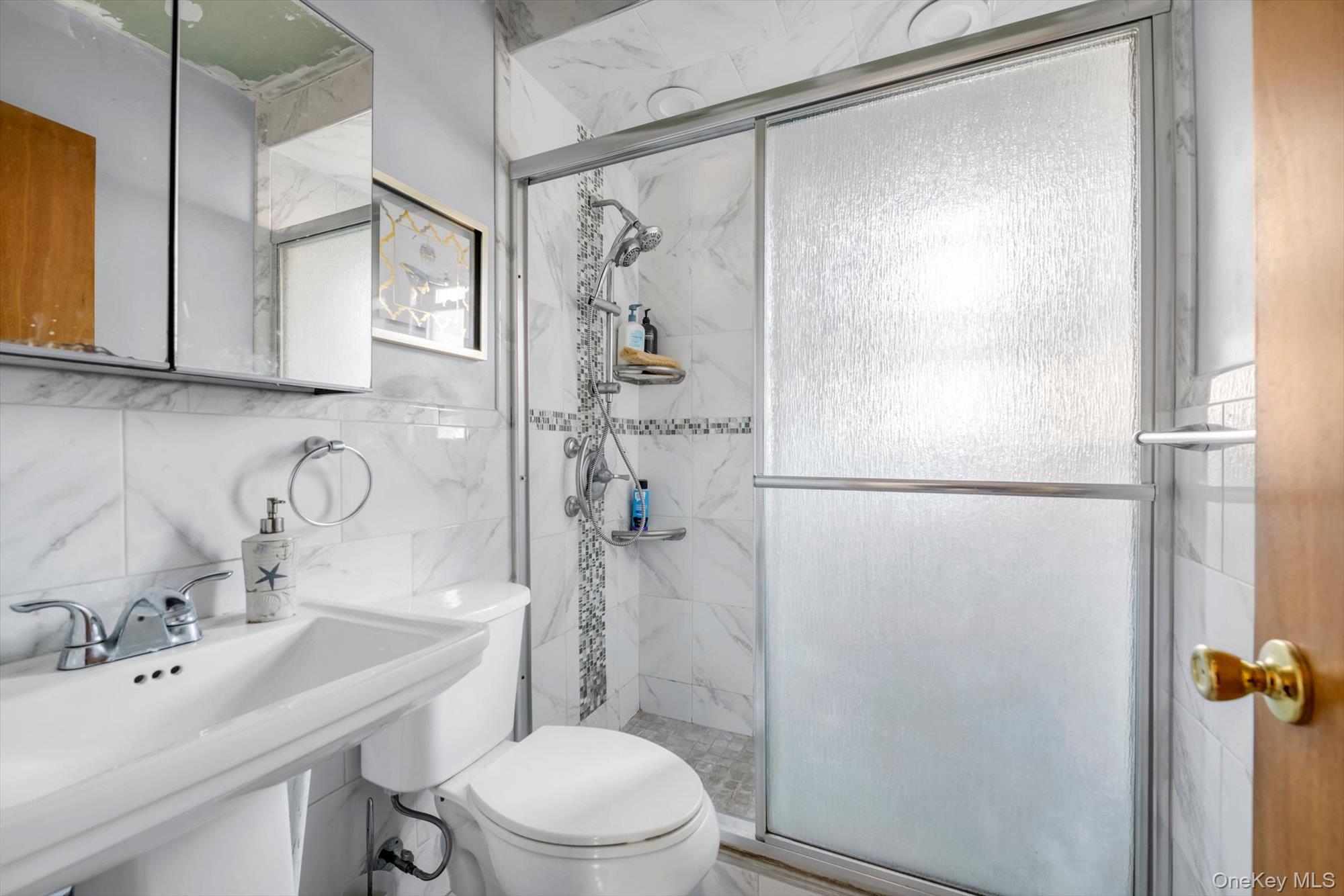65 Clearstream Avenue Property Photo 8