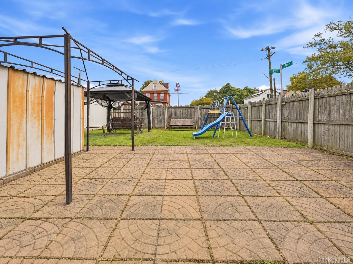 11784 142nd Street Property Photo 20