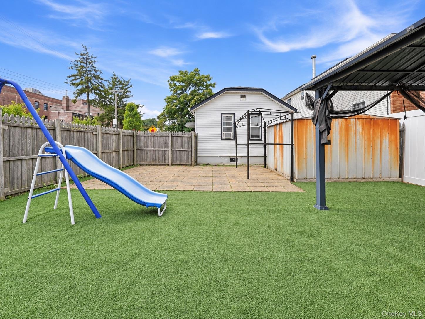 11784 142nd Street Property Photo 21