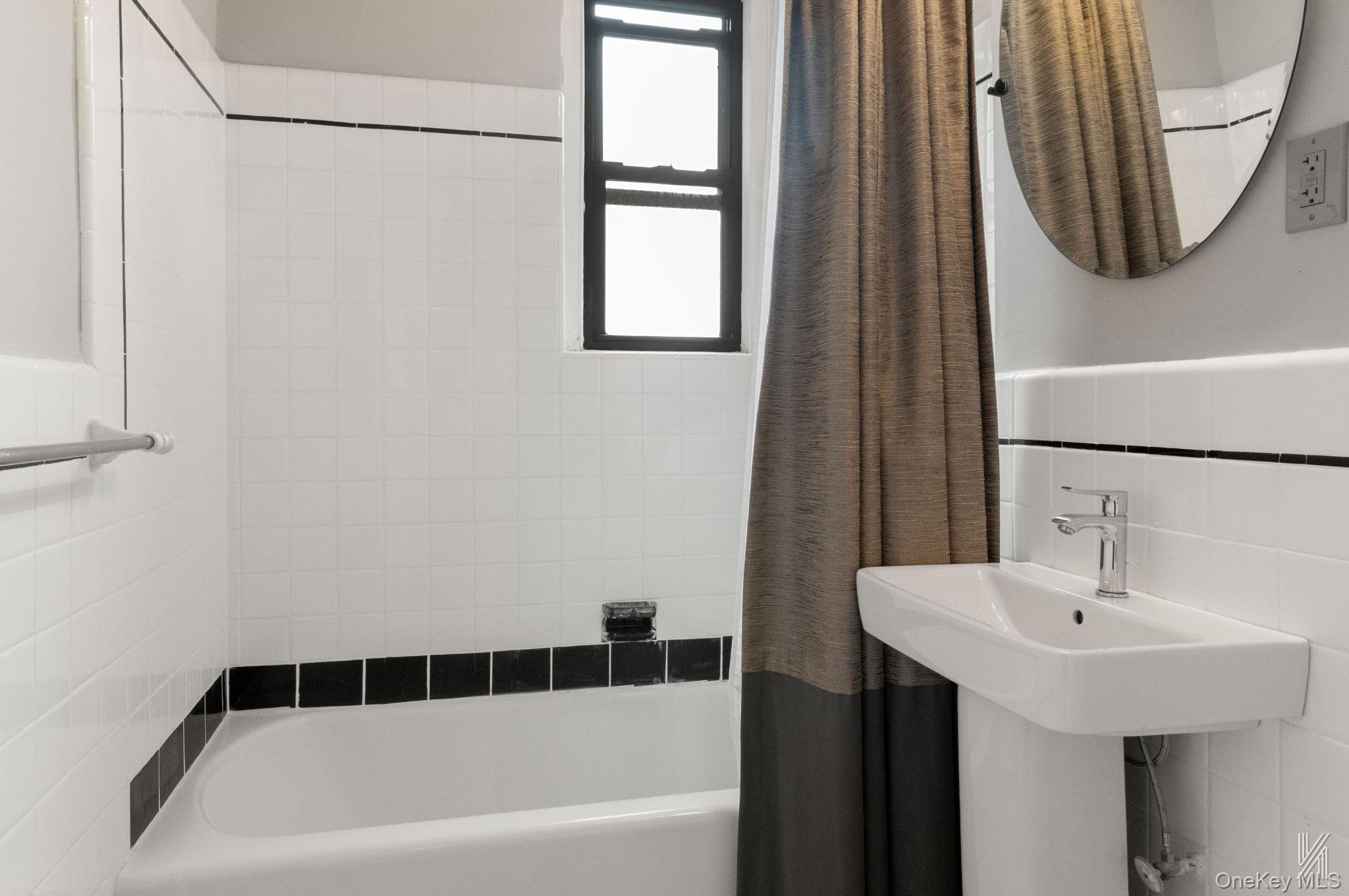25-40 31st Avenue 6f Property Photo 14