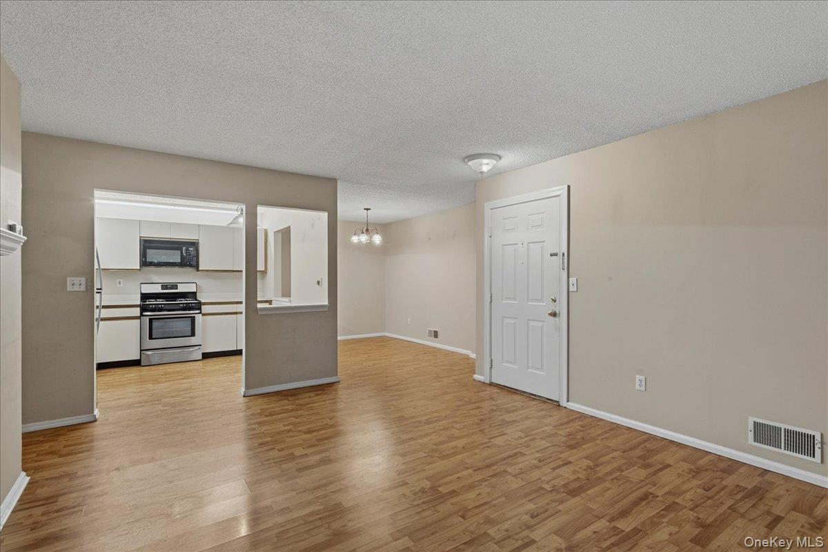 26 Edinburgh Drive Property Photo 7