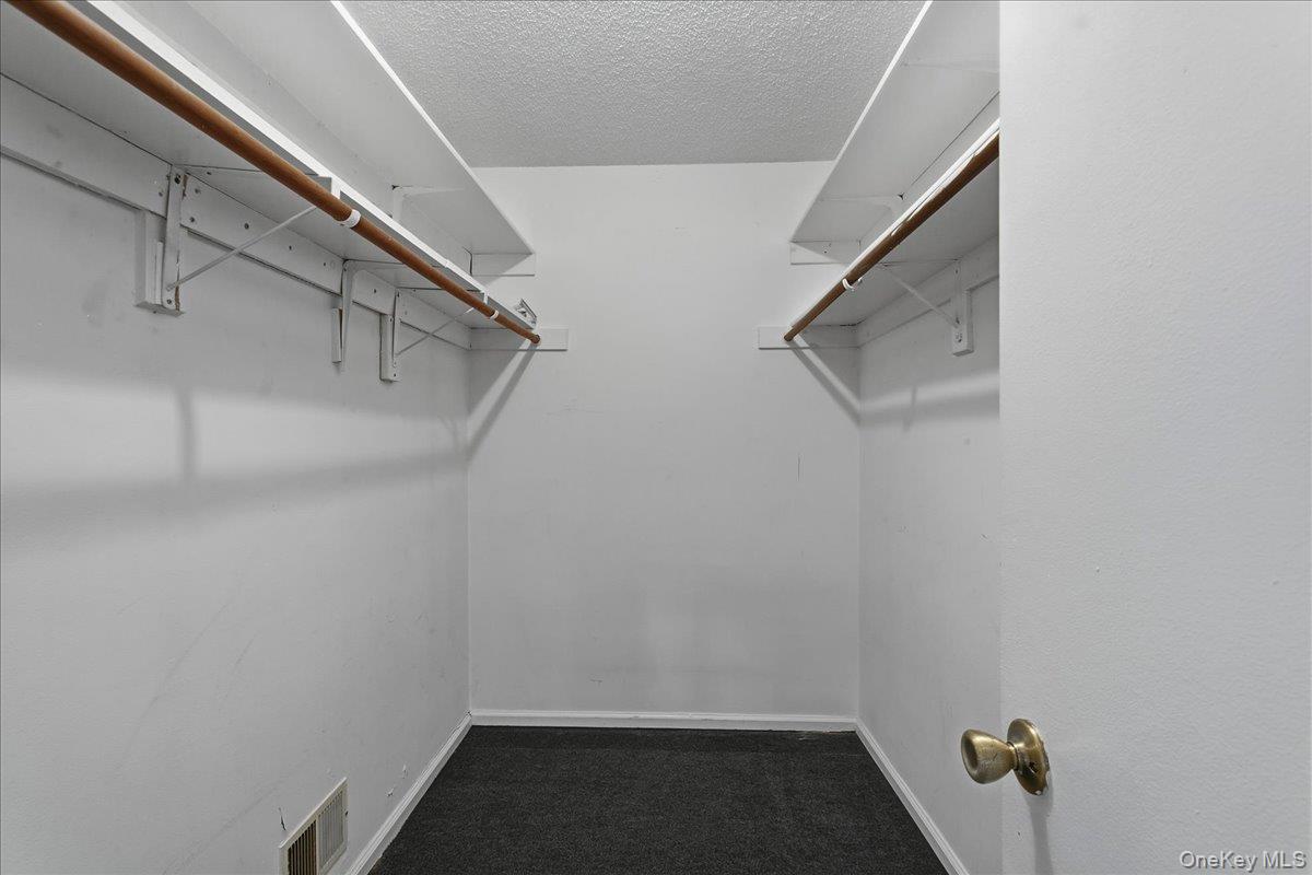 26 Edinburgh Drive Property Photo 15