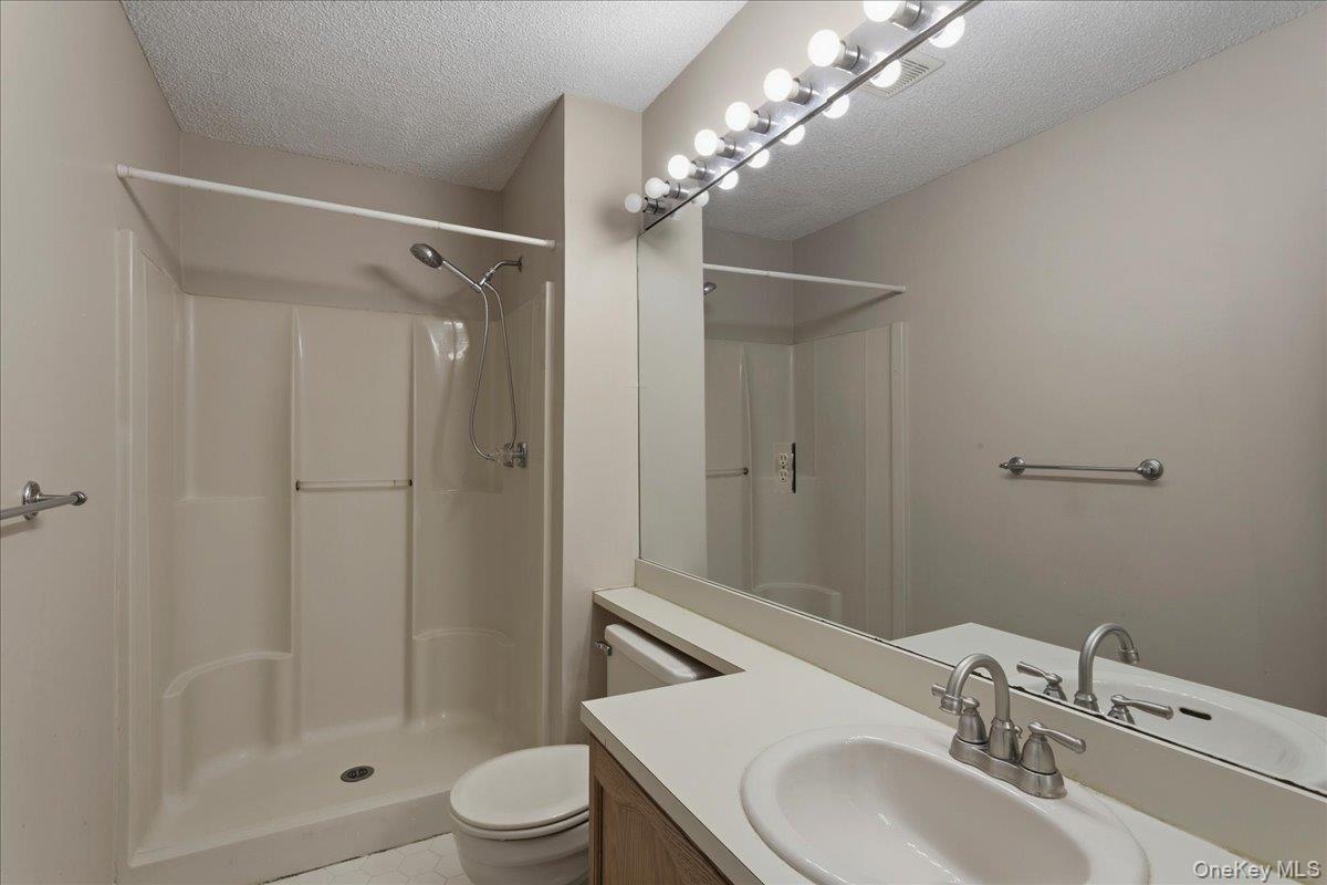 26 Edinburgh Drive Property Photo 16