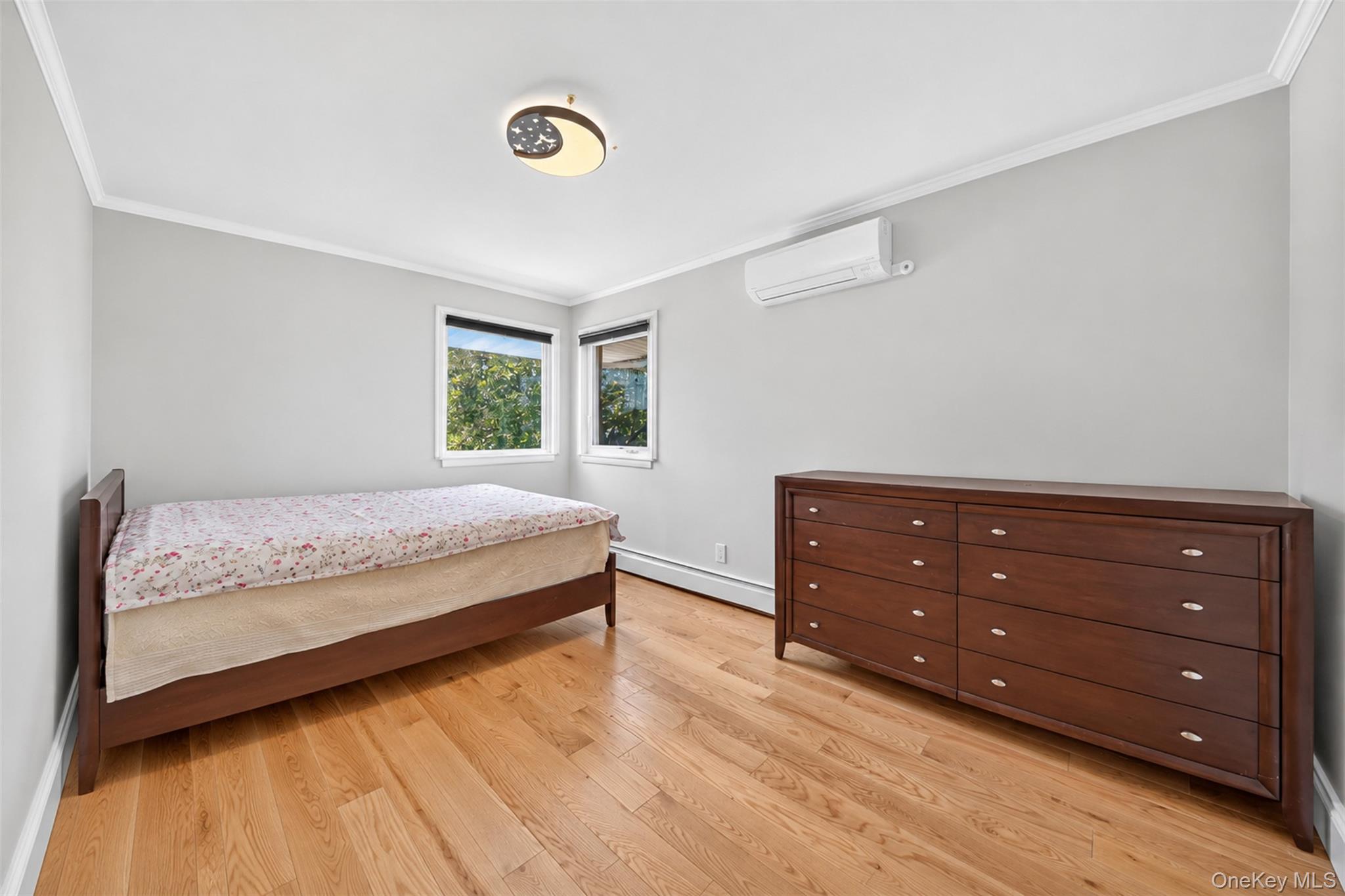76 Marcus Avenue Property Photo 18