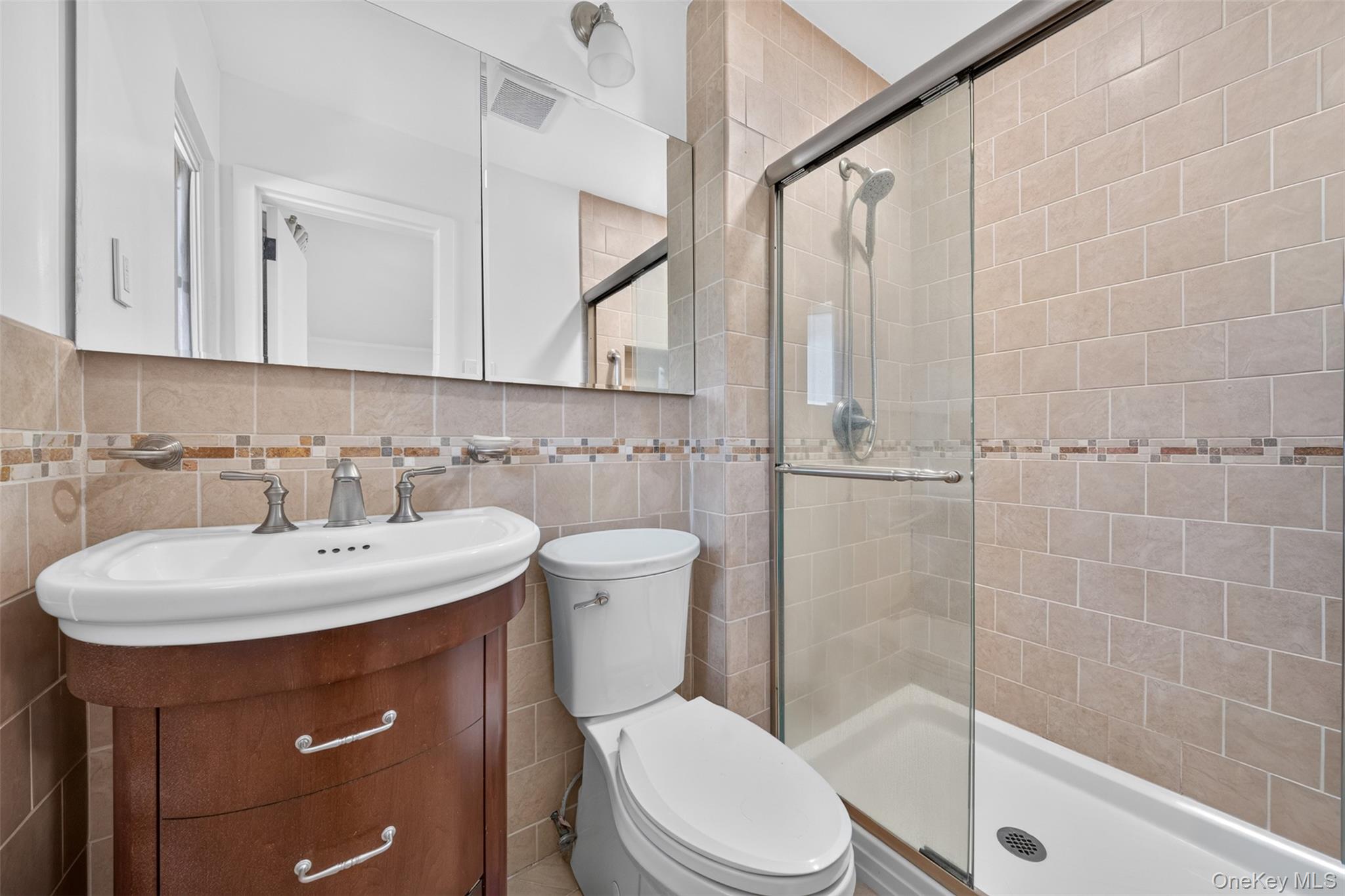 76 Marcus Avenue Property Photo 22