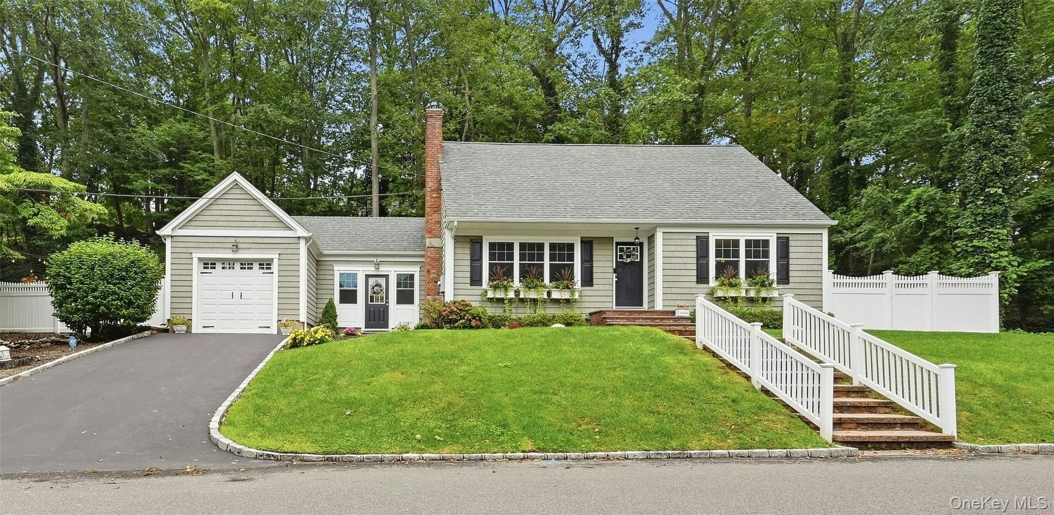 29 Harrison Drive Property Photo 1