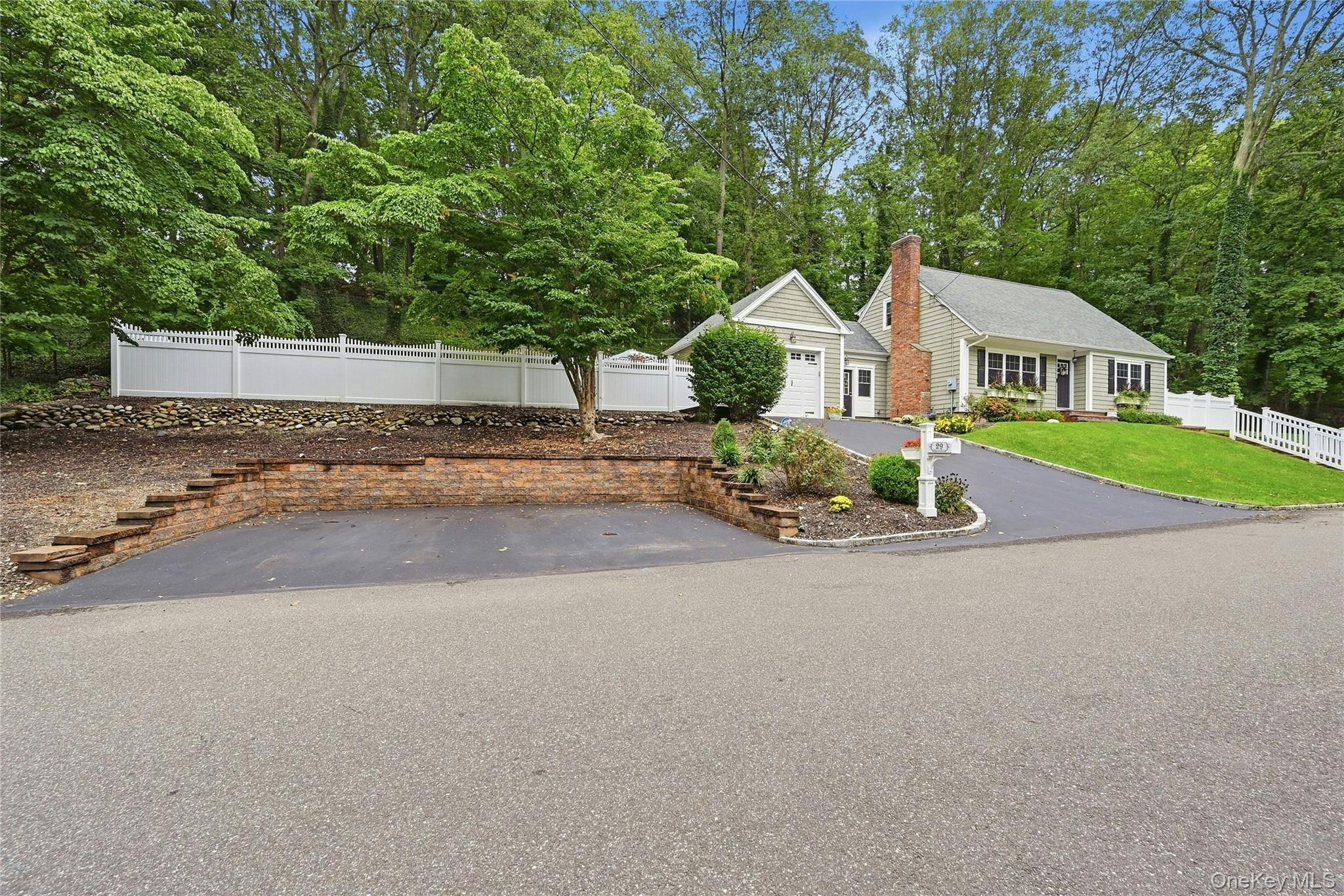 29 Harrison Drive Property Photo 2
