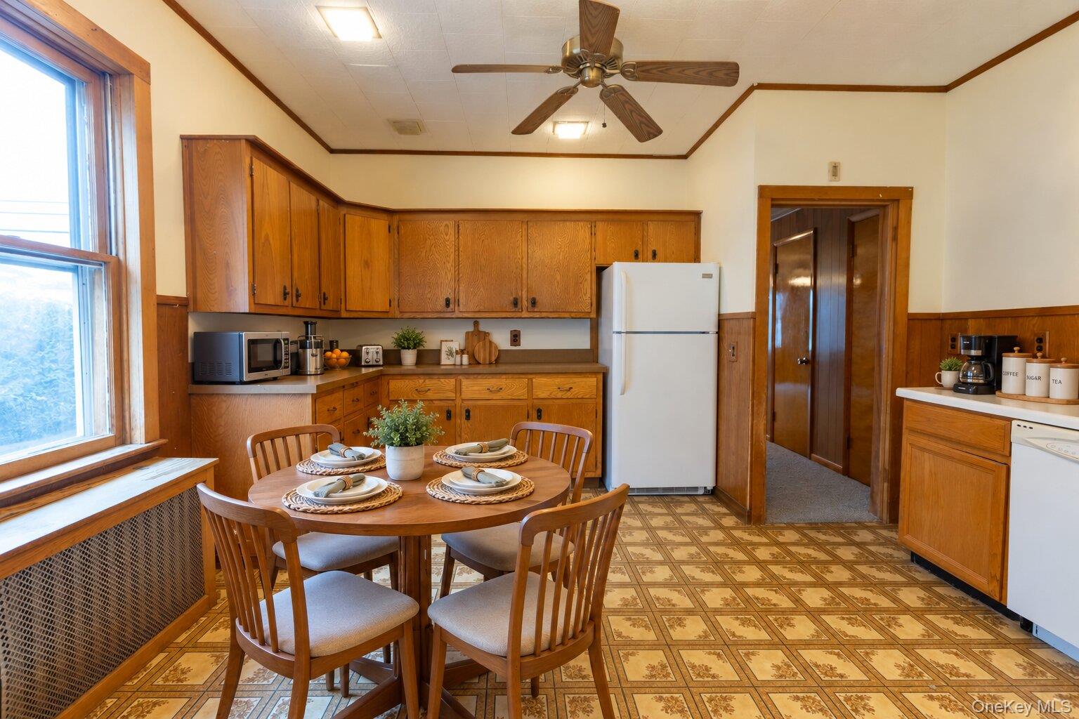 504 Tower Avenue Property Photo 5